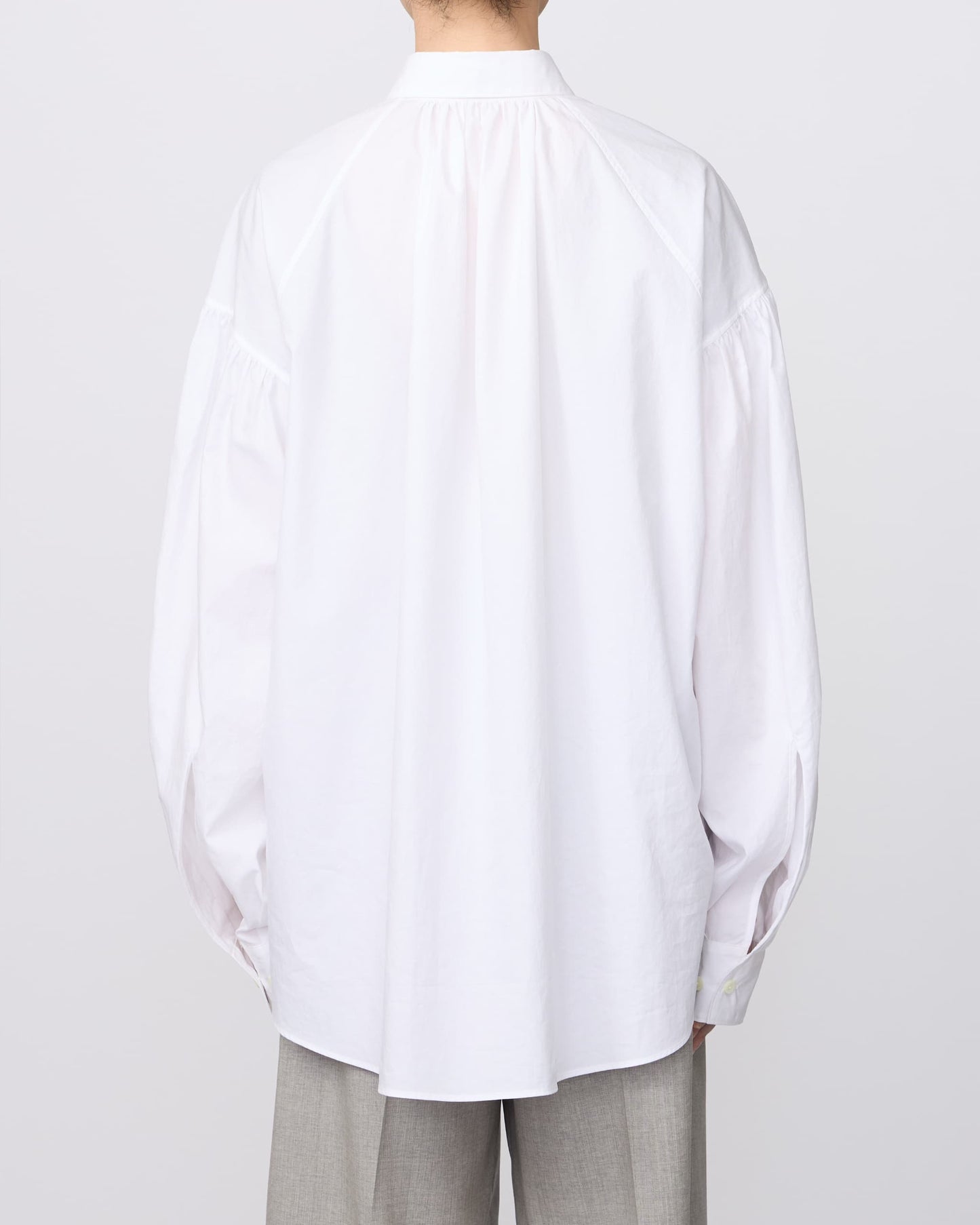 GATHER SLEEVE SHIRT