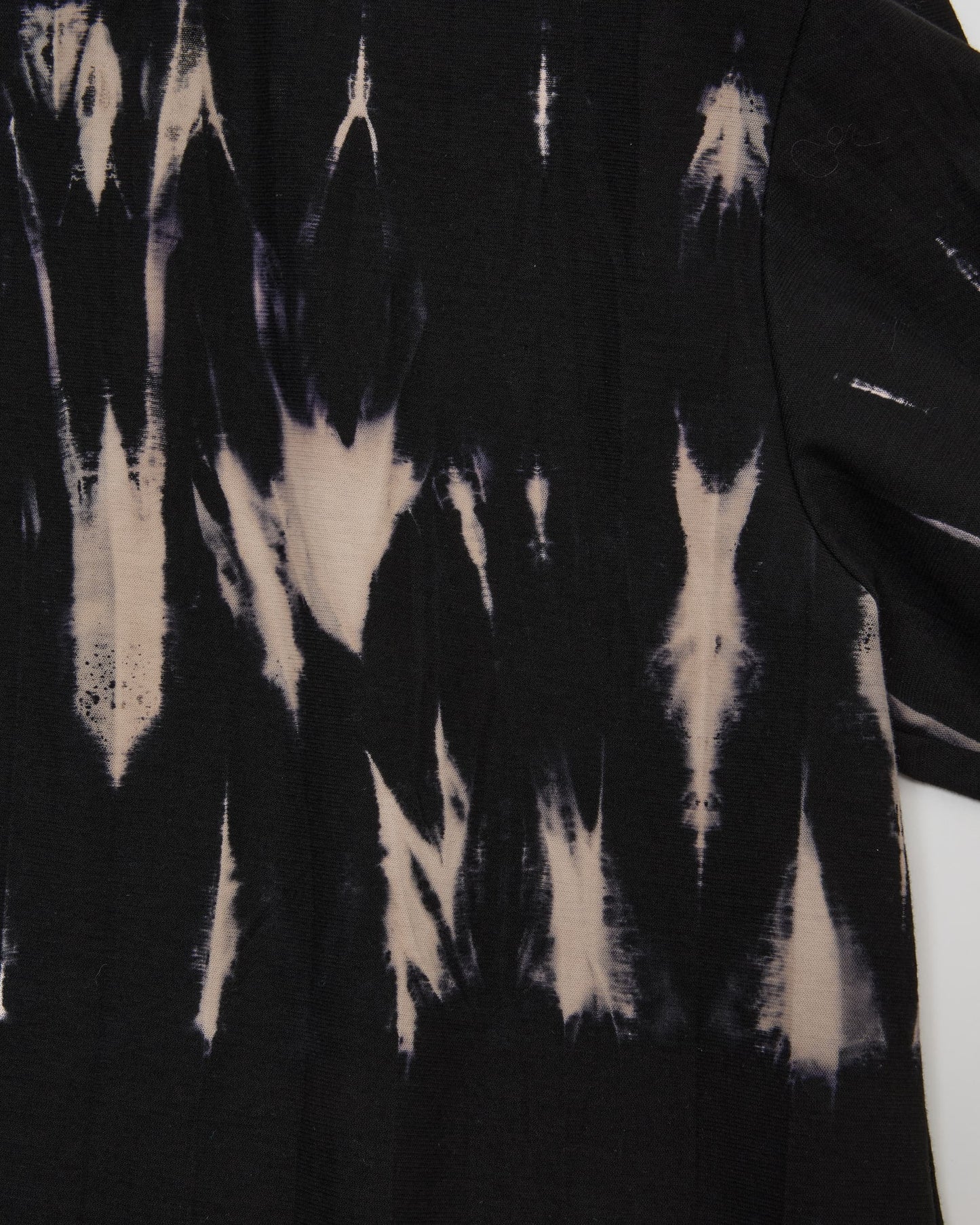 SHORT-SLEEVED T-SHIRT