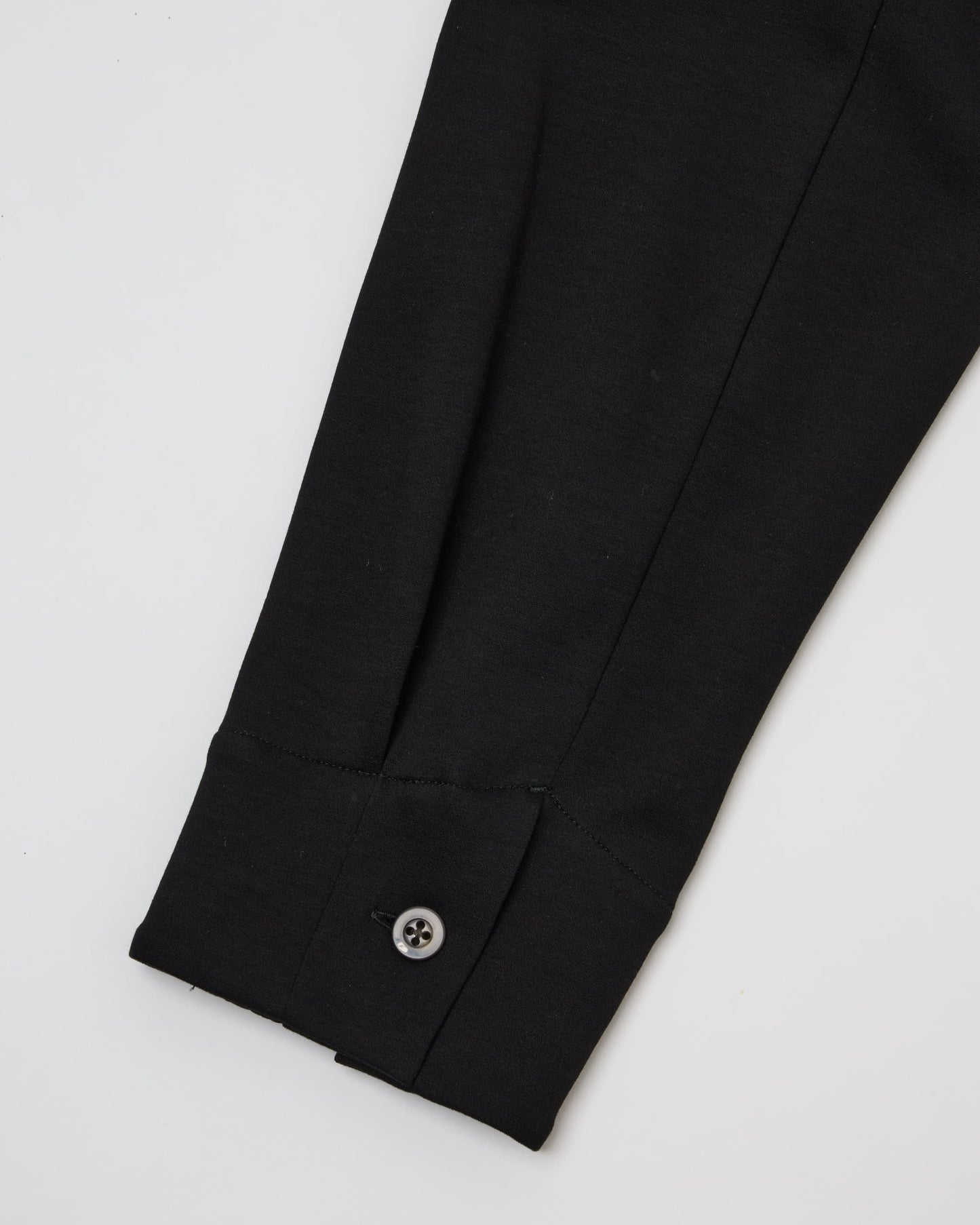 LONG-SLEEVED T-SHIRT