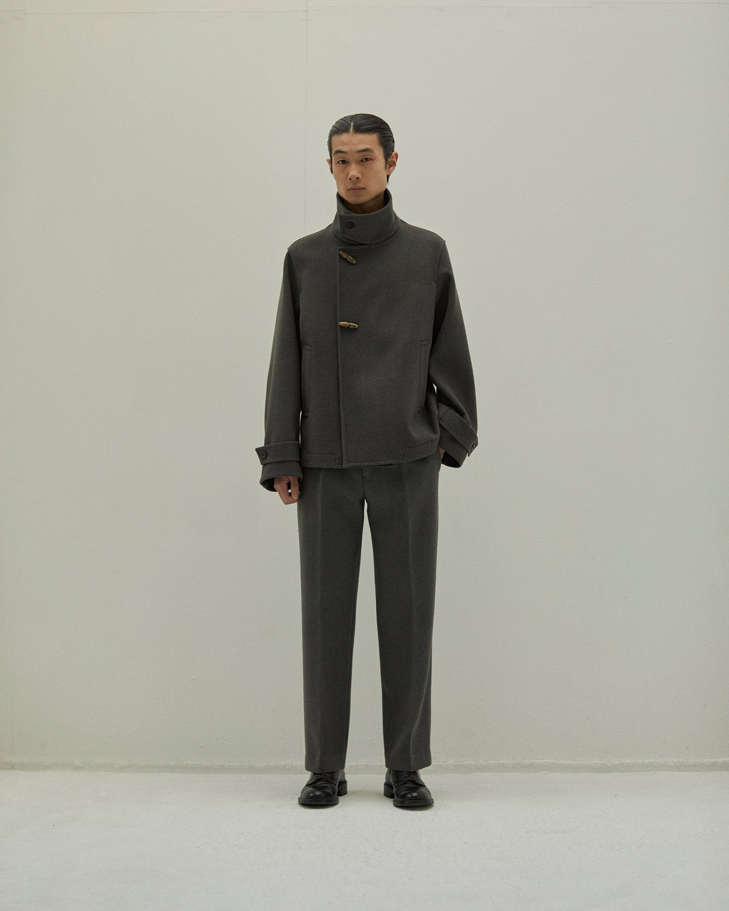 TOGGLE STAND COLLAR BLOUSON