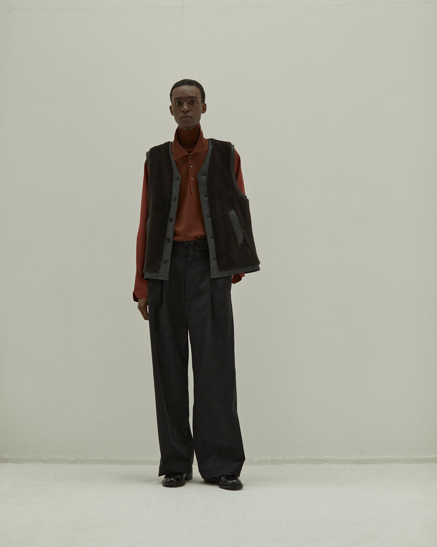 BOXY SINGLE BREASTED VEST