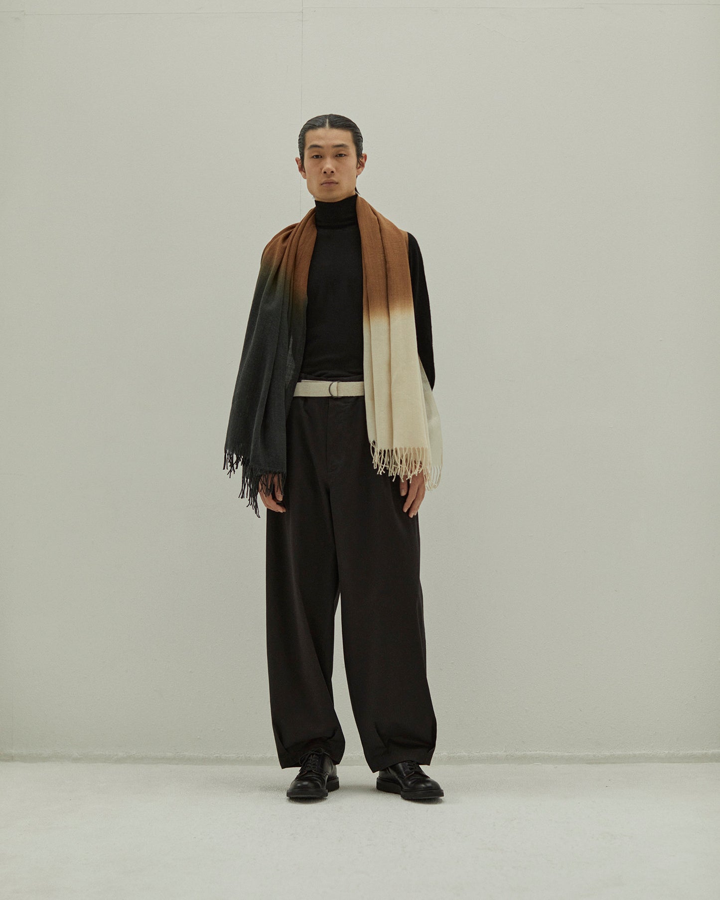 HAND DYE GRADATION SCARF
