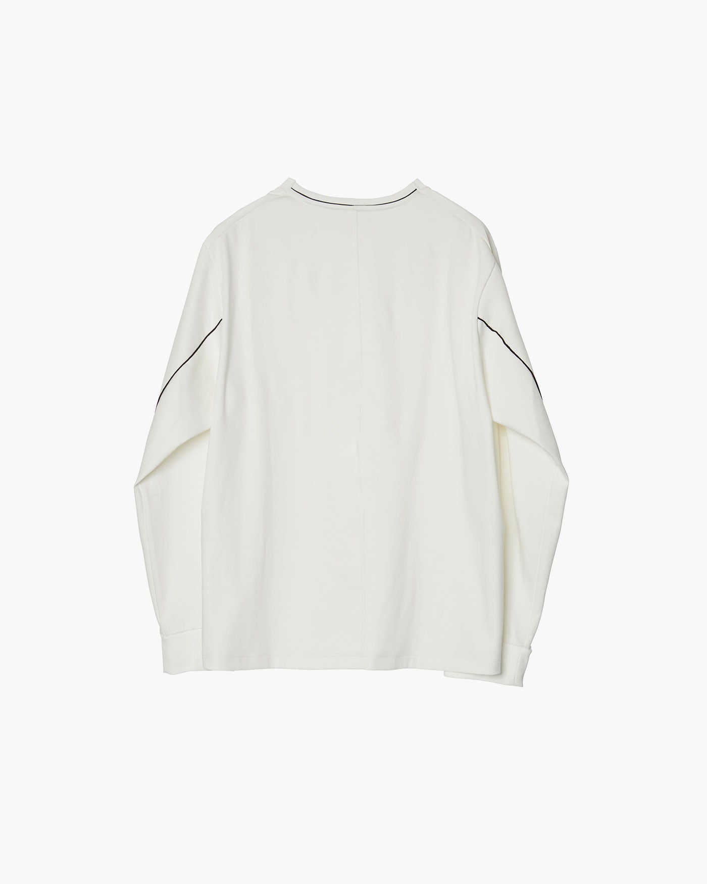 LONG-SLEEVE T-SHIRT