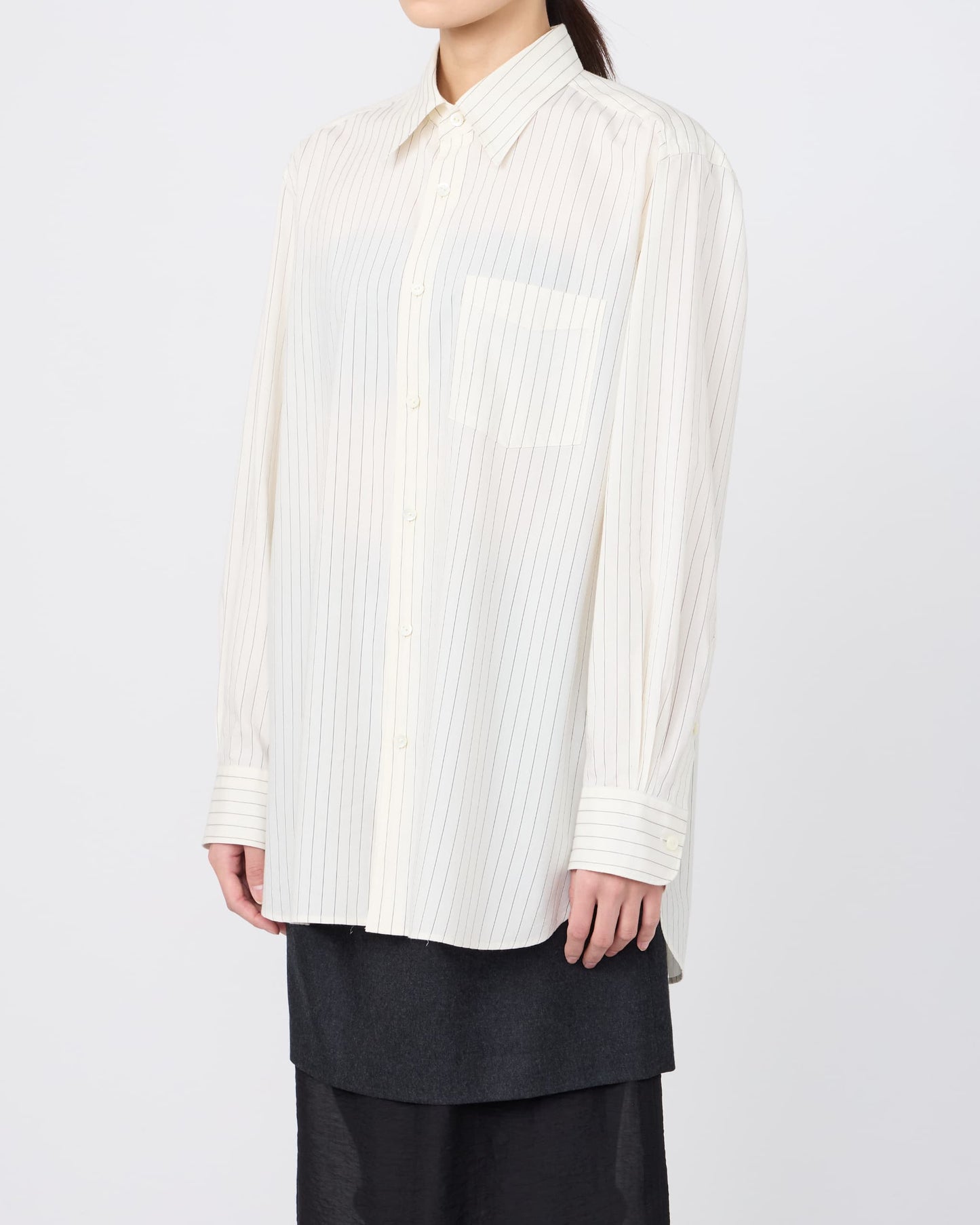 REGULAR COLLAR RELAX-FIT SHIRT