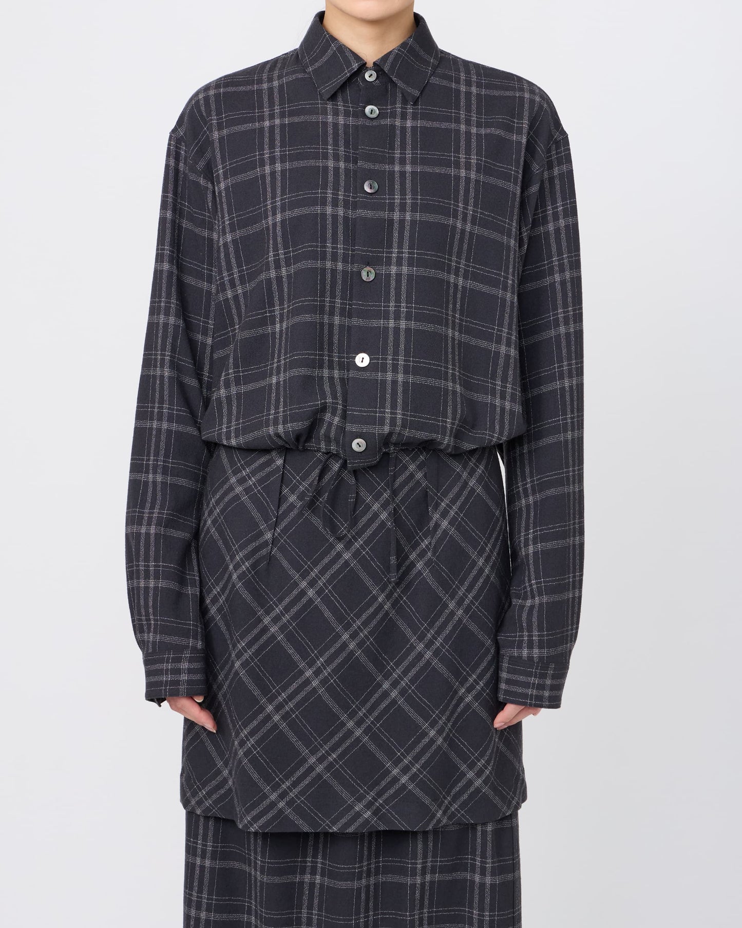 SHORT-LENGTH SHIRT BLOUSE