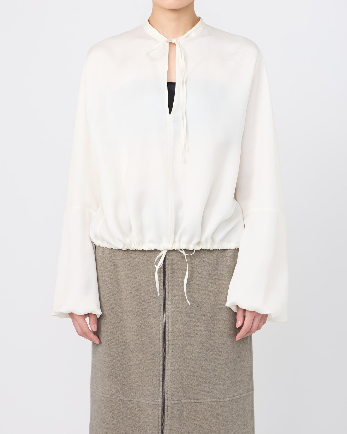 SLIT-NECK BLOUSE
