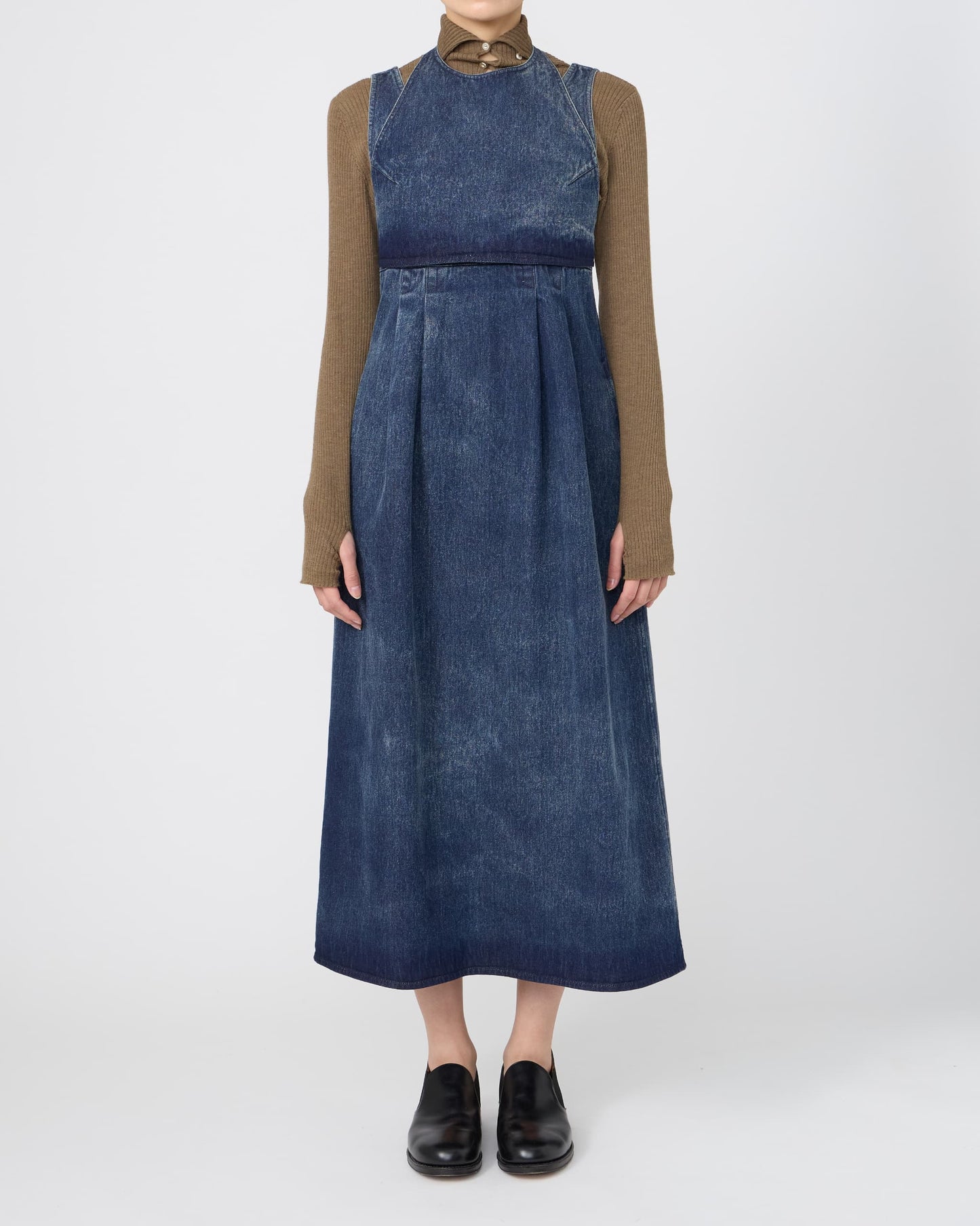 SLEEVELESS LAYERED DRESS