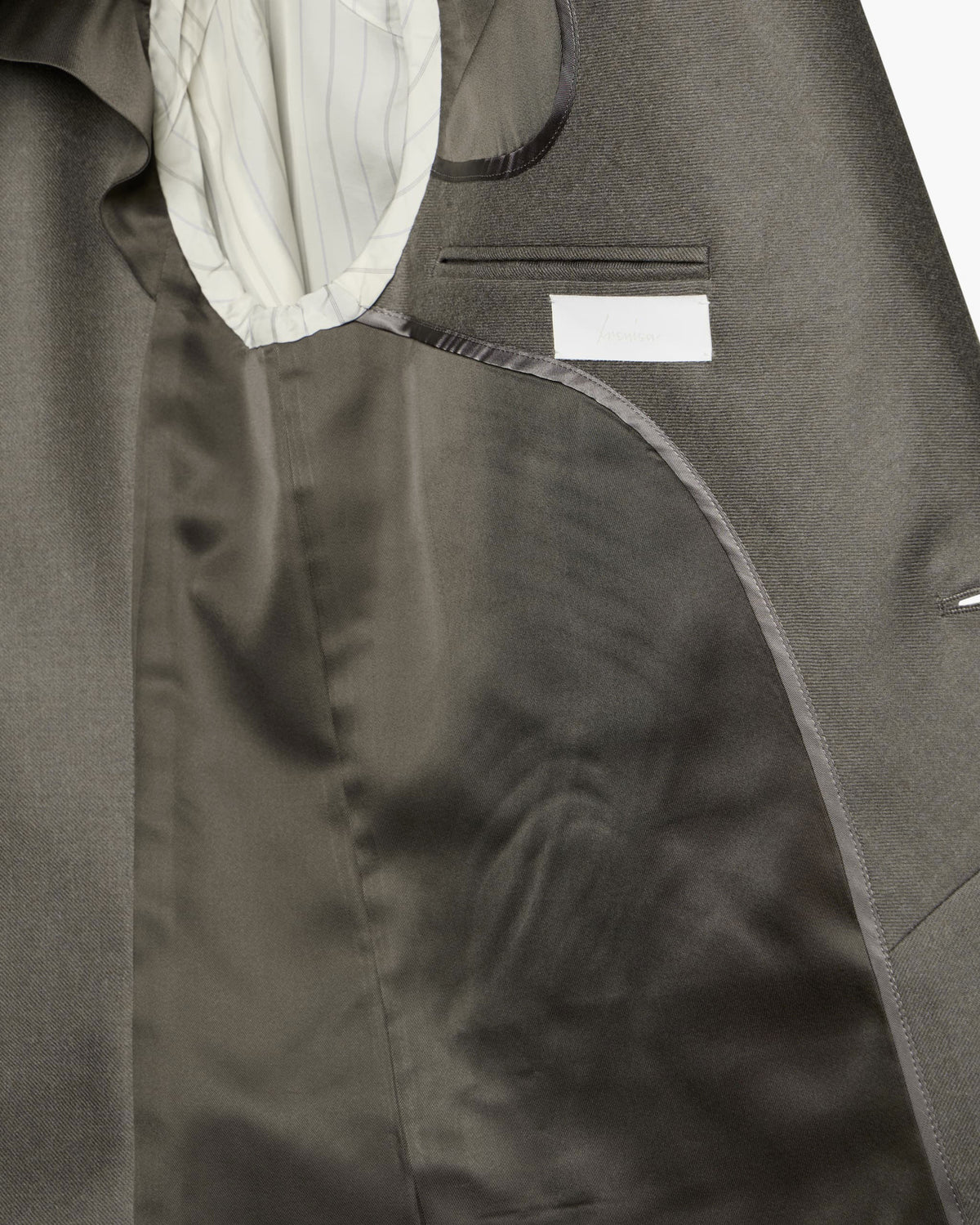 MODIFIED SHAWL-COLLAR JACKET