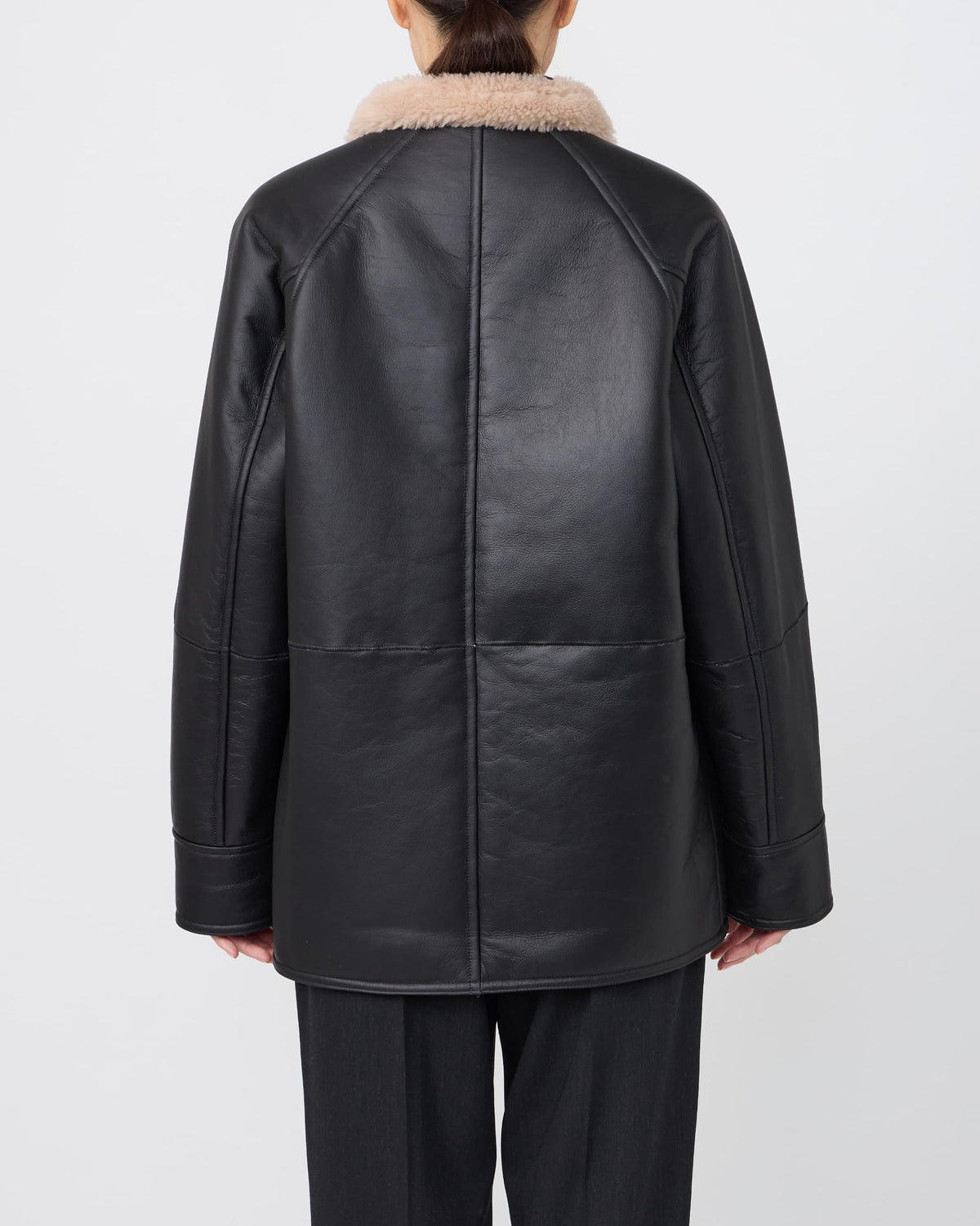 REVERSIBLE MOUTON BLOUSON / WOMENS