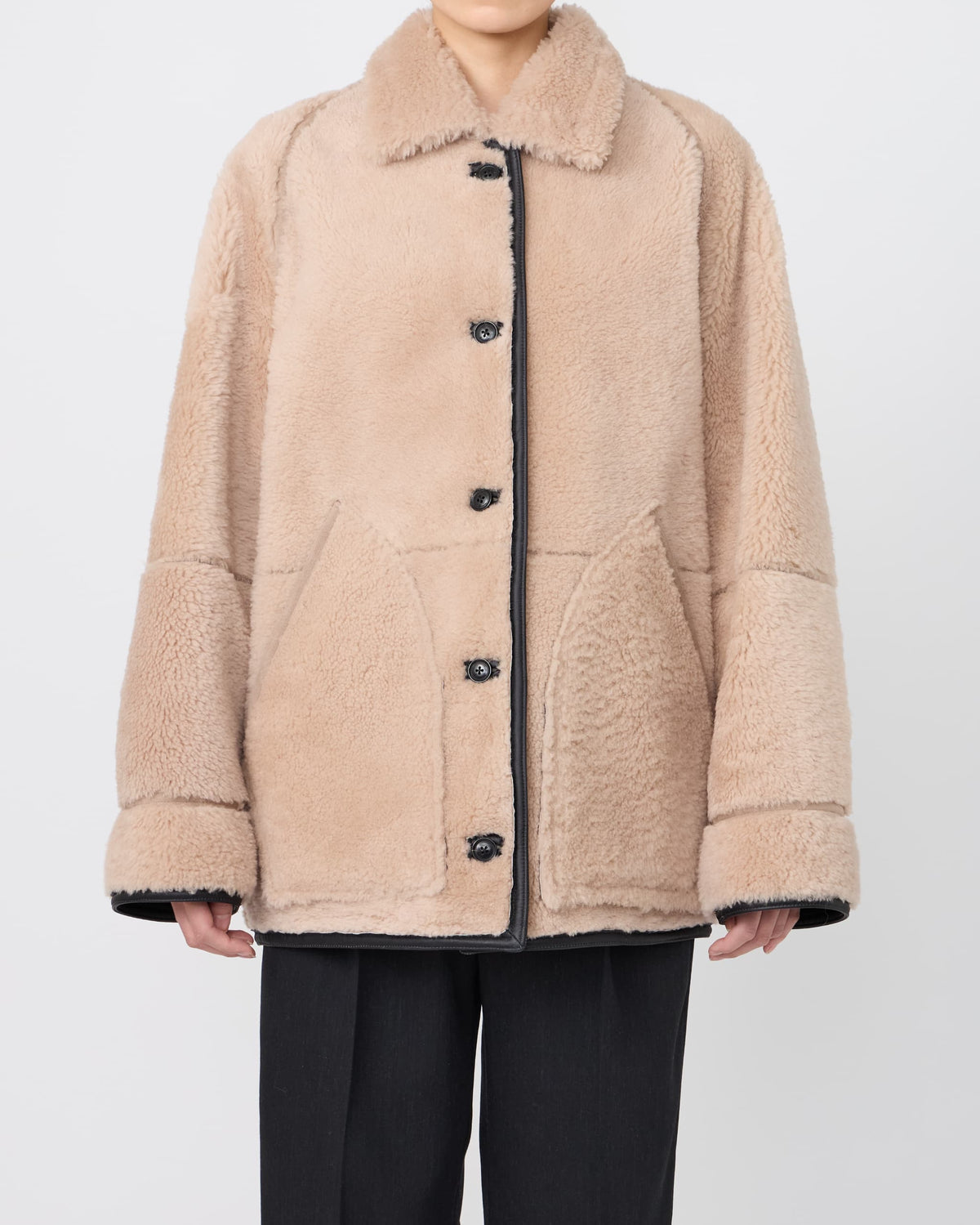 REVERSIBLE MOUTON BLOUSON / WOMENS
