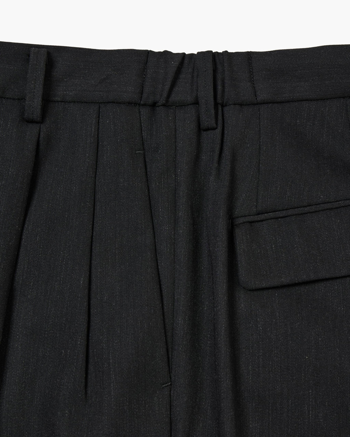 TWO-TUCKS WIDE TROUSERS