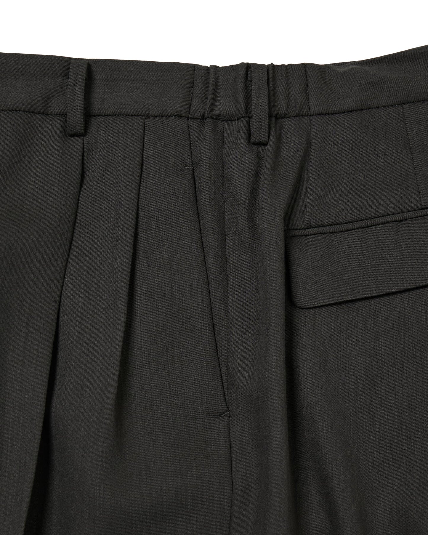 TWO-TUCKS WIDE TROUSERS