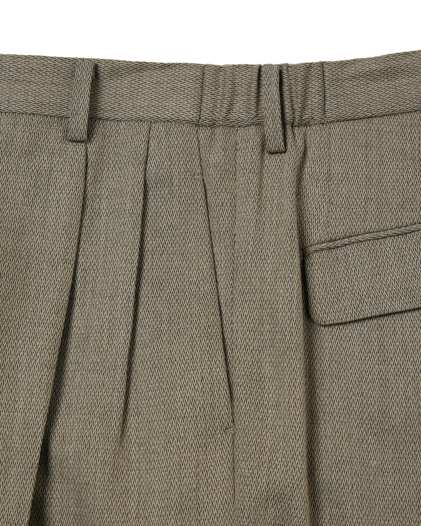 TWO-TUCKS WIDE TROUSERS