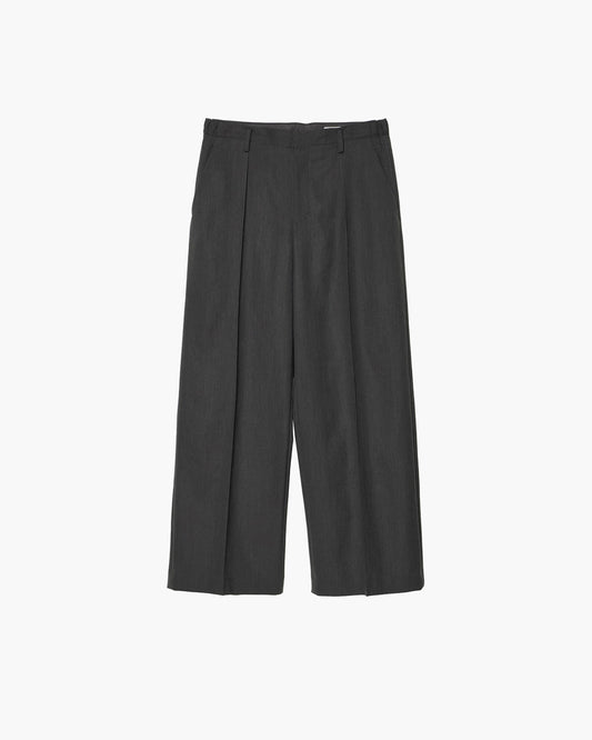 ONE-TUCK BAGGY TROUSERS