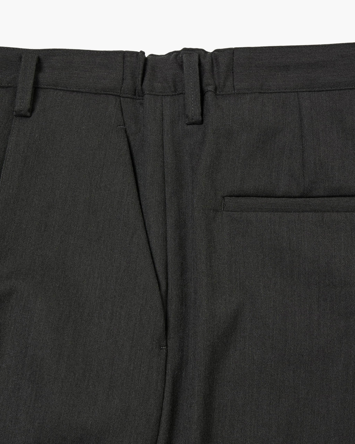 ONE-TUCK BAGGY TROUSERS