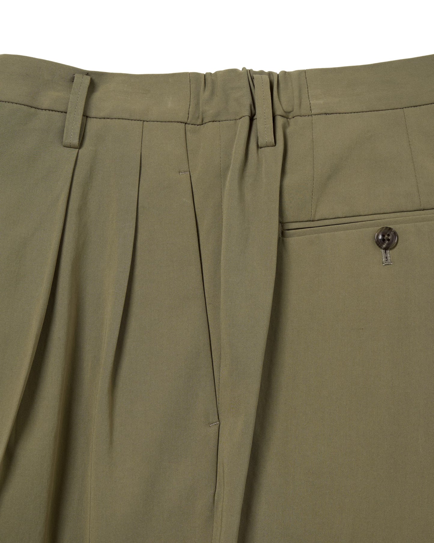 TWO-TUCKS TAPERED TROUSERS