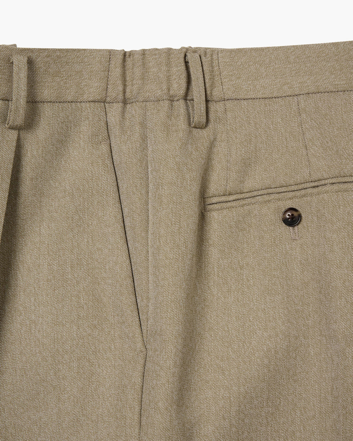ONE-TUCK STRAIGHT TROUSERS