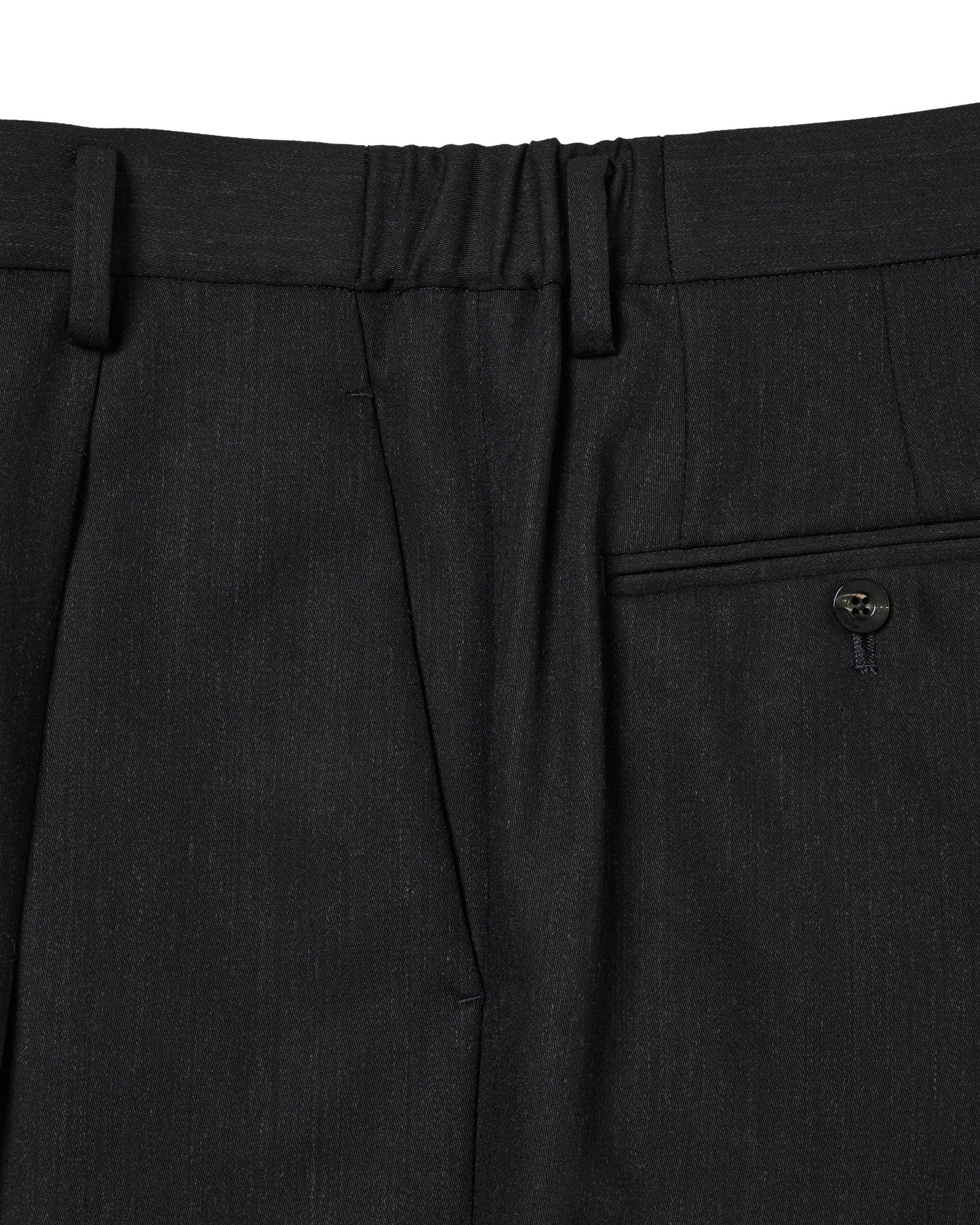 ONE-TUCK STRAIGHT TROUSERS