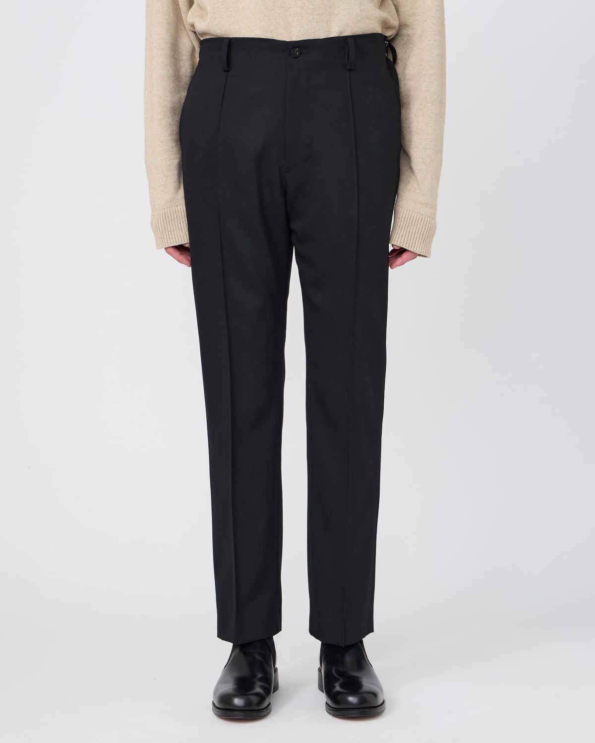 NO-TUCK SLIM TROUSERS