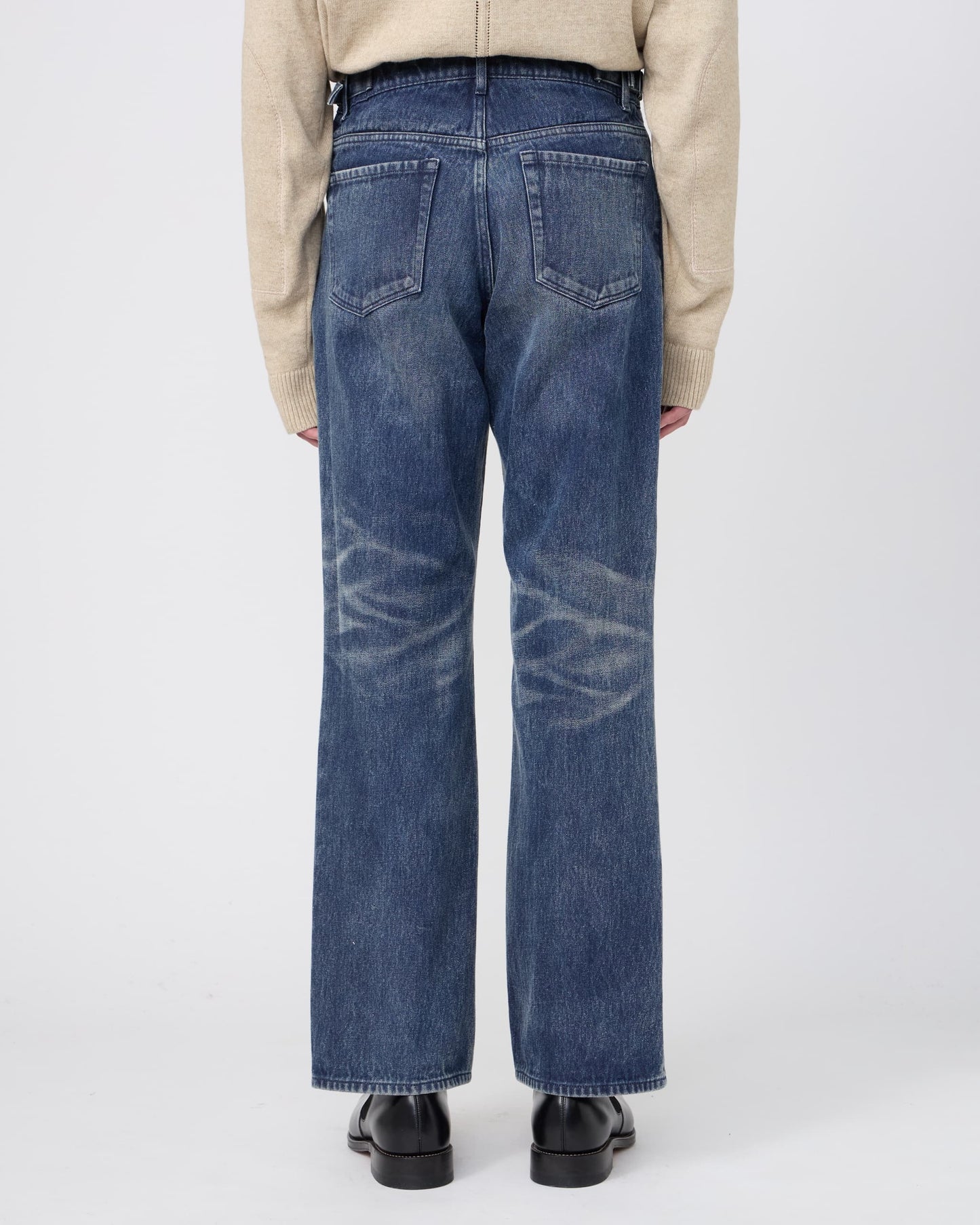SEMI FLARE JEANS