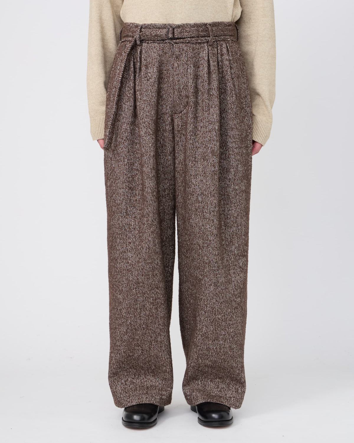BELTED WIDE PANTS