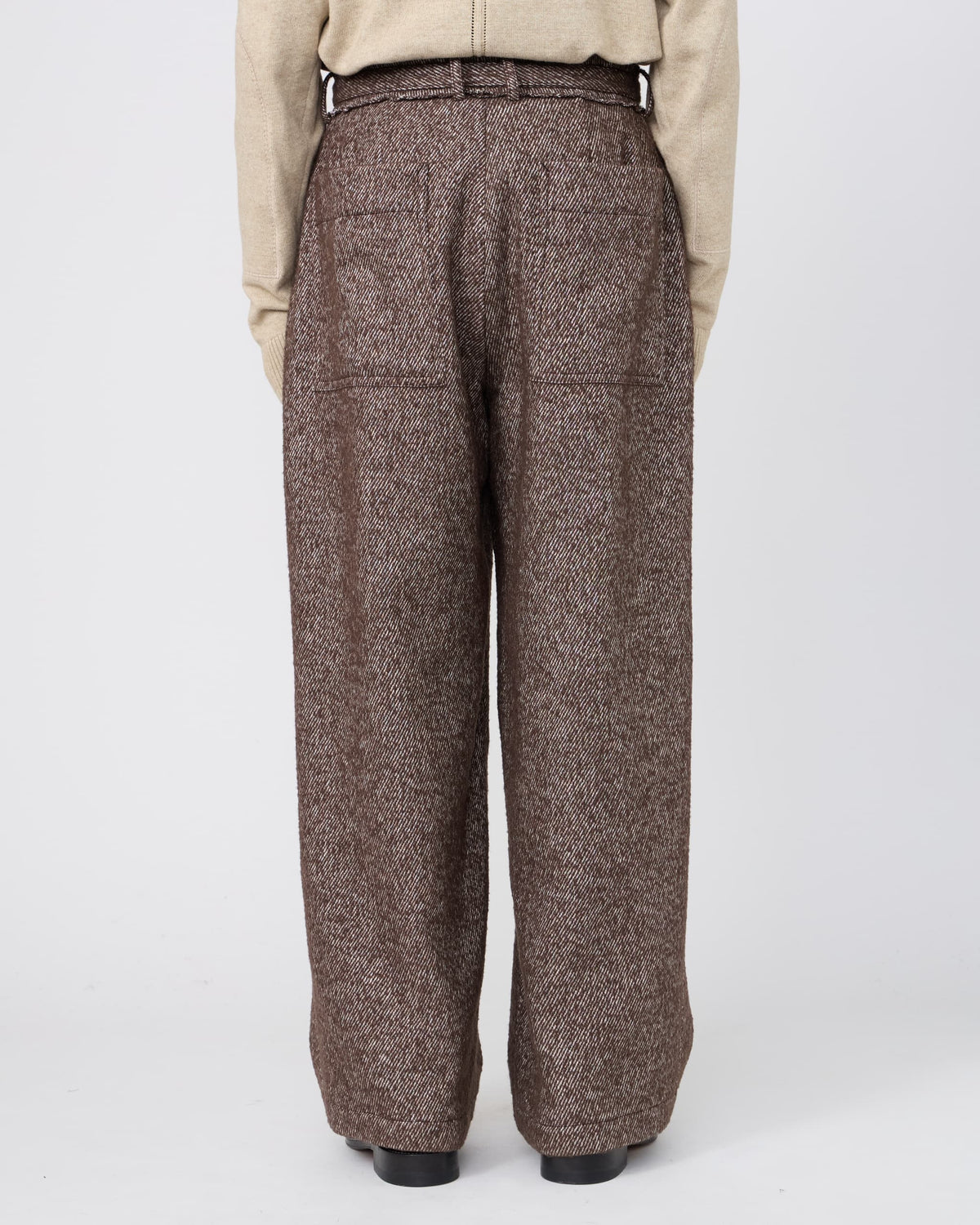 BELTED WIDE PANTS