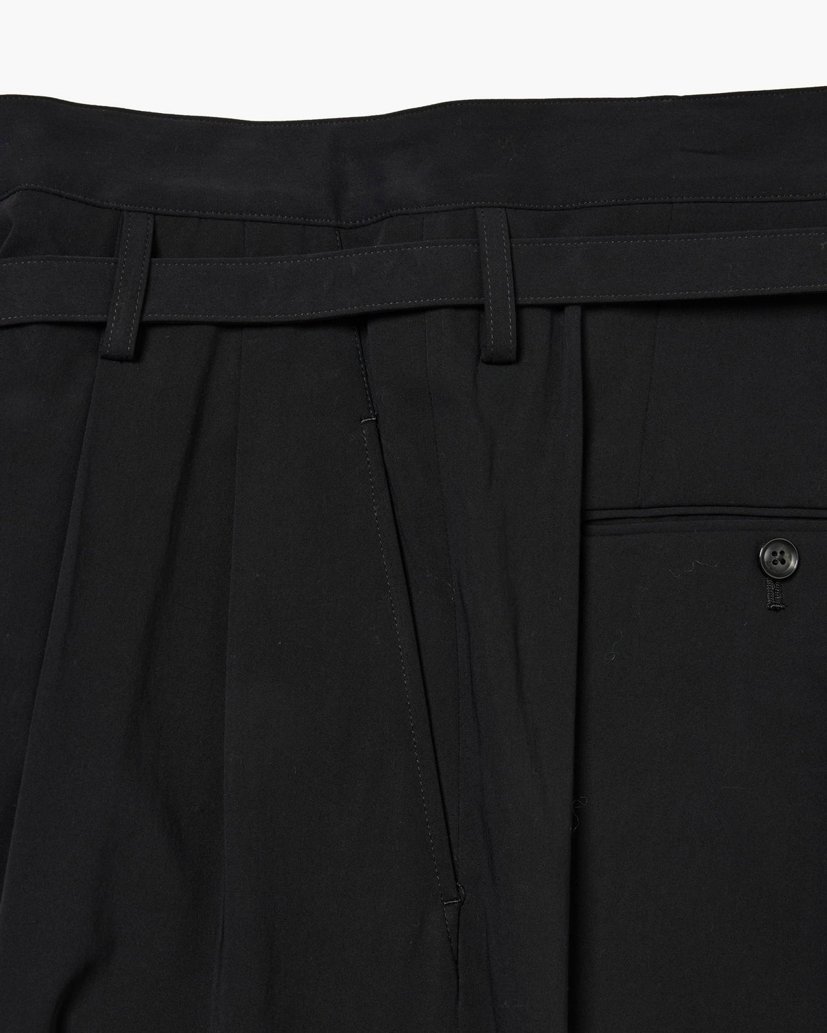 BELTED HIGH-WAIST BAGGY PANTS