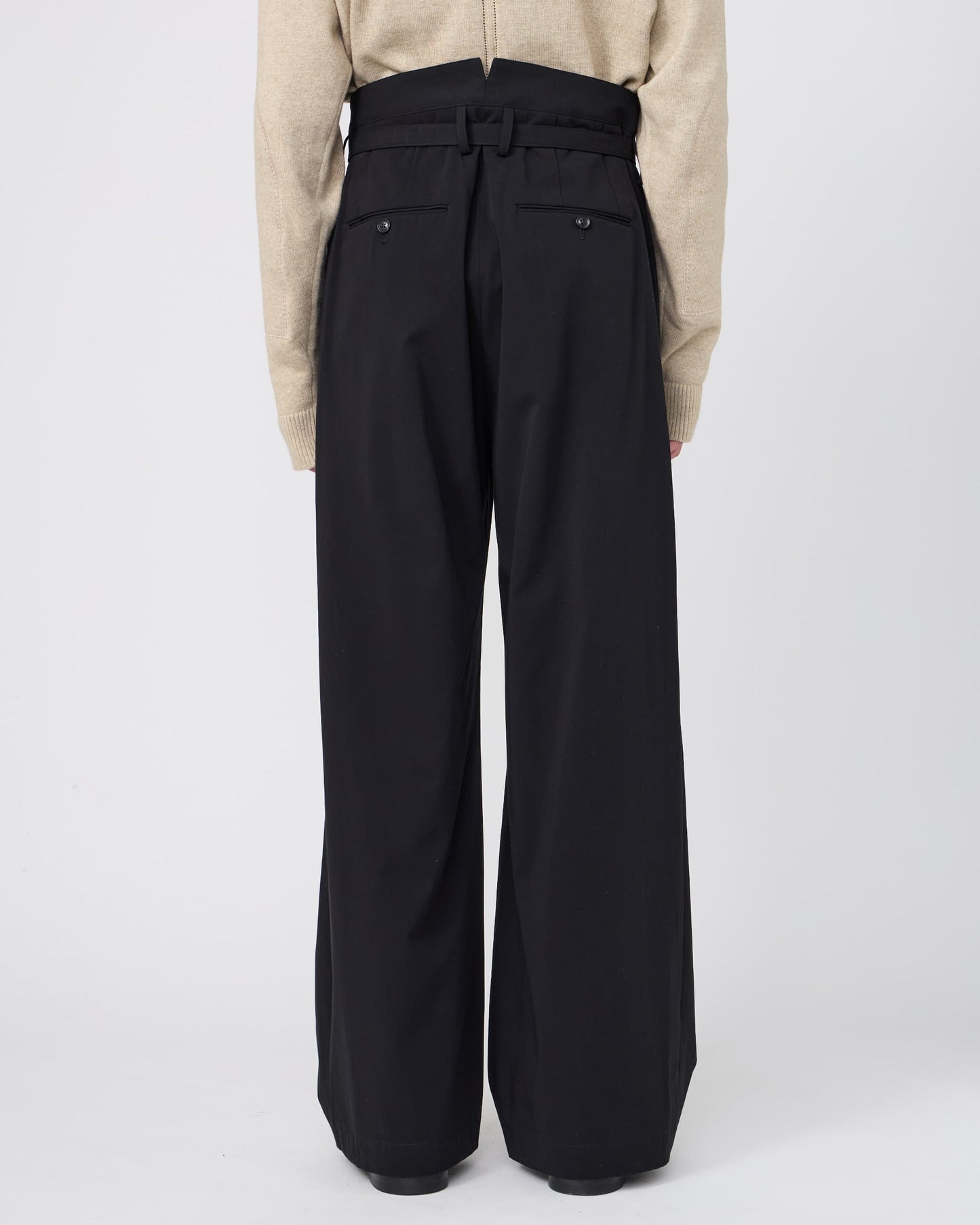 BELTED HIGH-WAIST BAGGY PANTS