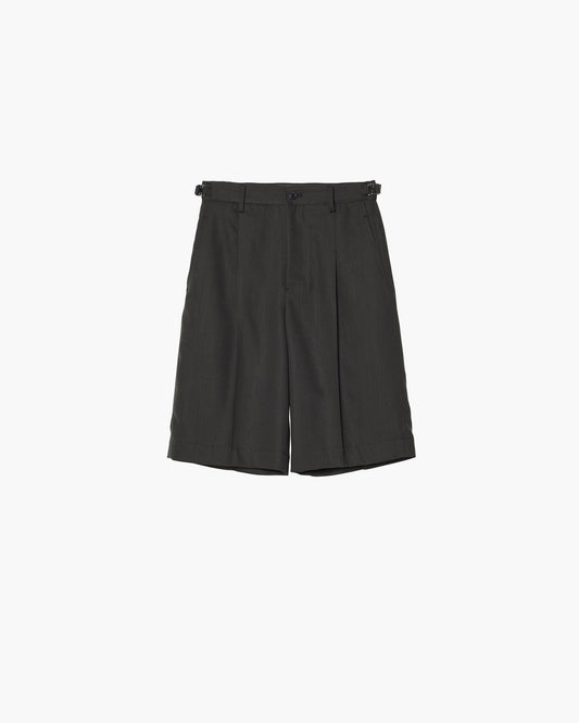 ONE-TUCKS SHORTS