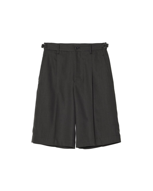 ONE-TUCKS SHORTS