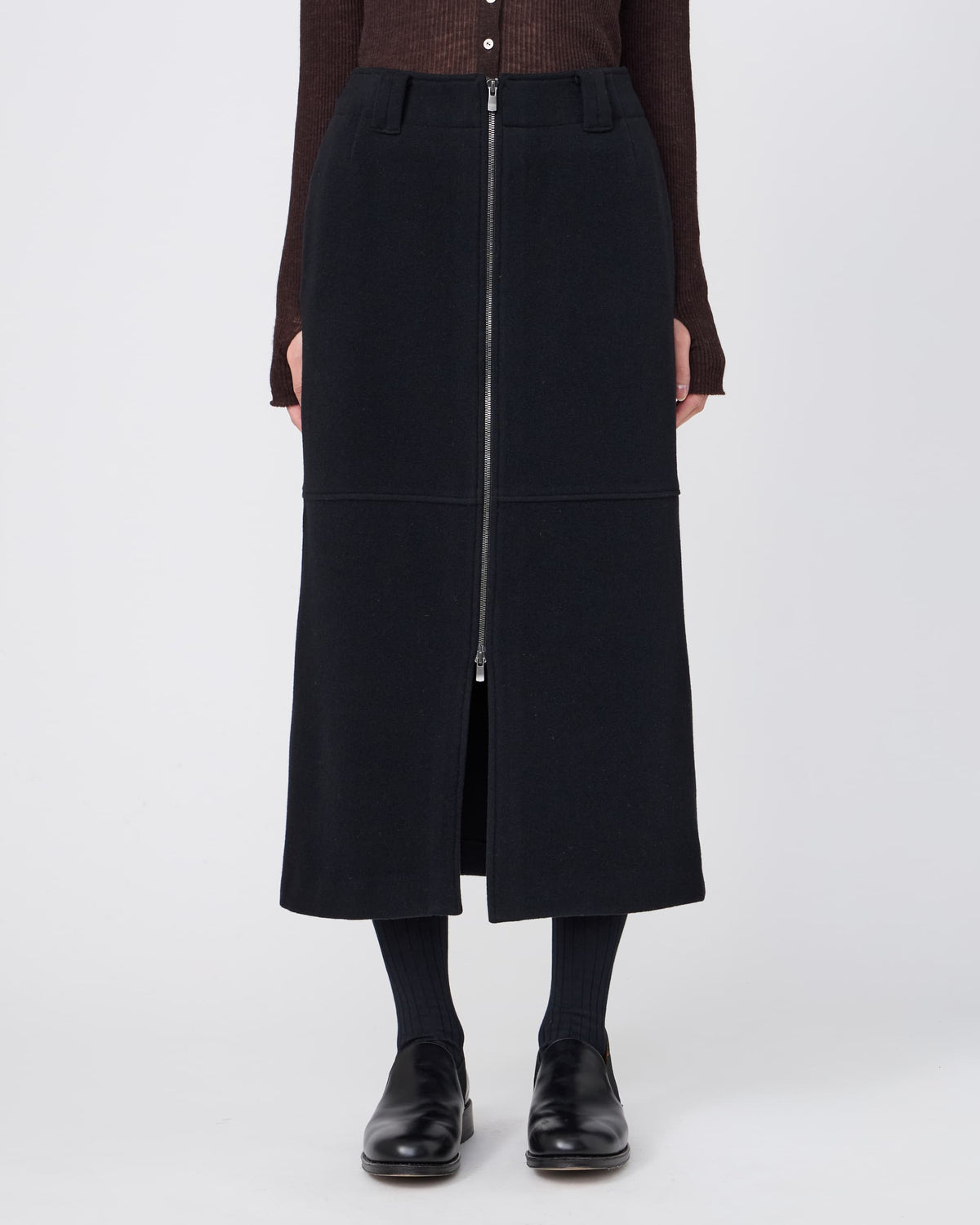 ZIP-UP STRAIGHT SKIRT