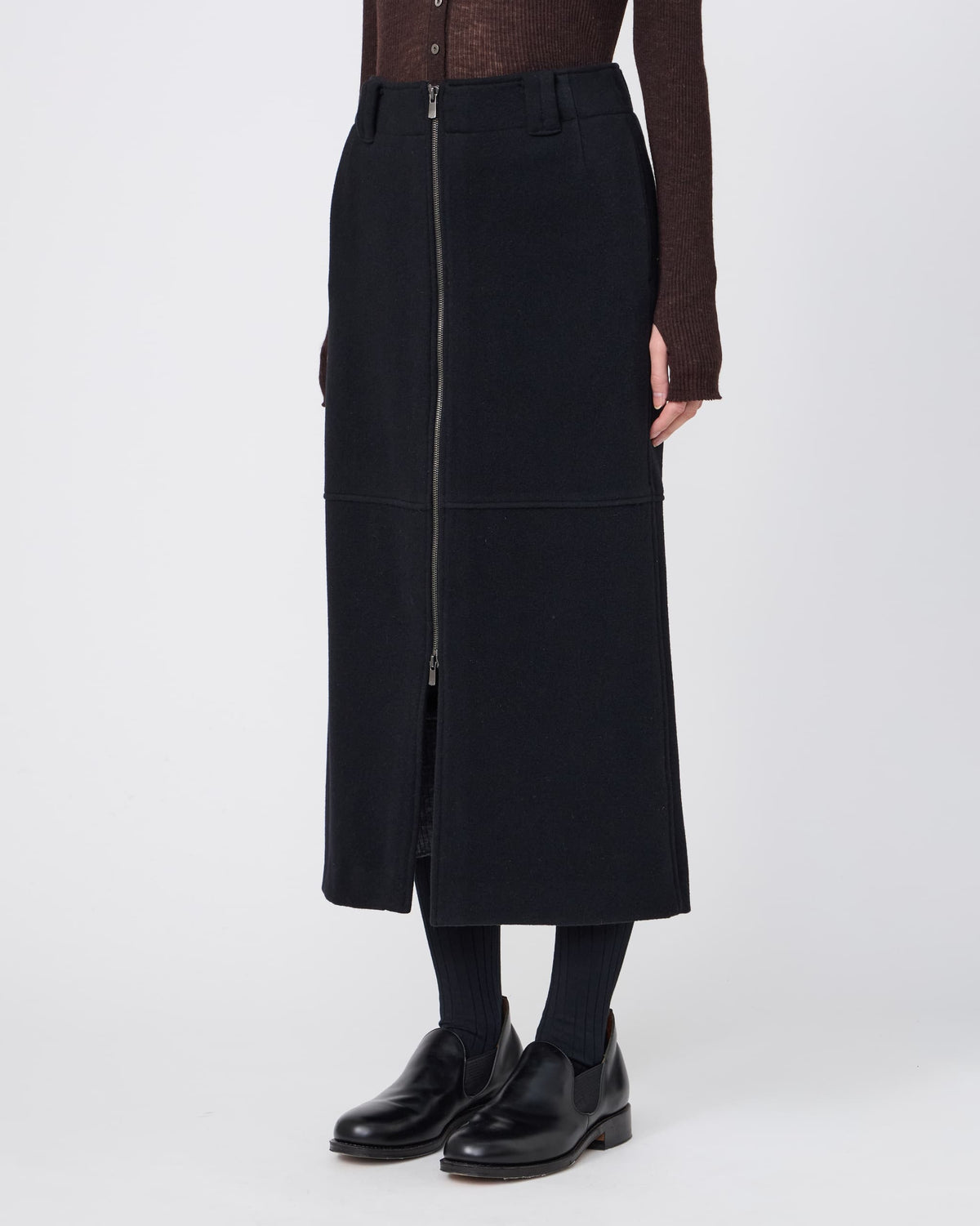 ZIP-UP STRAIGHT SKIRT