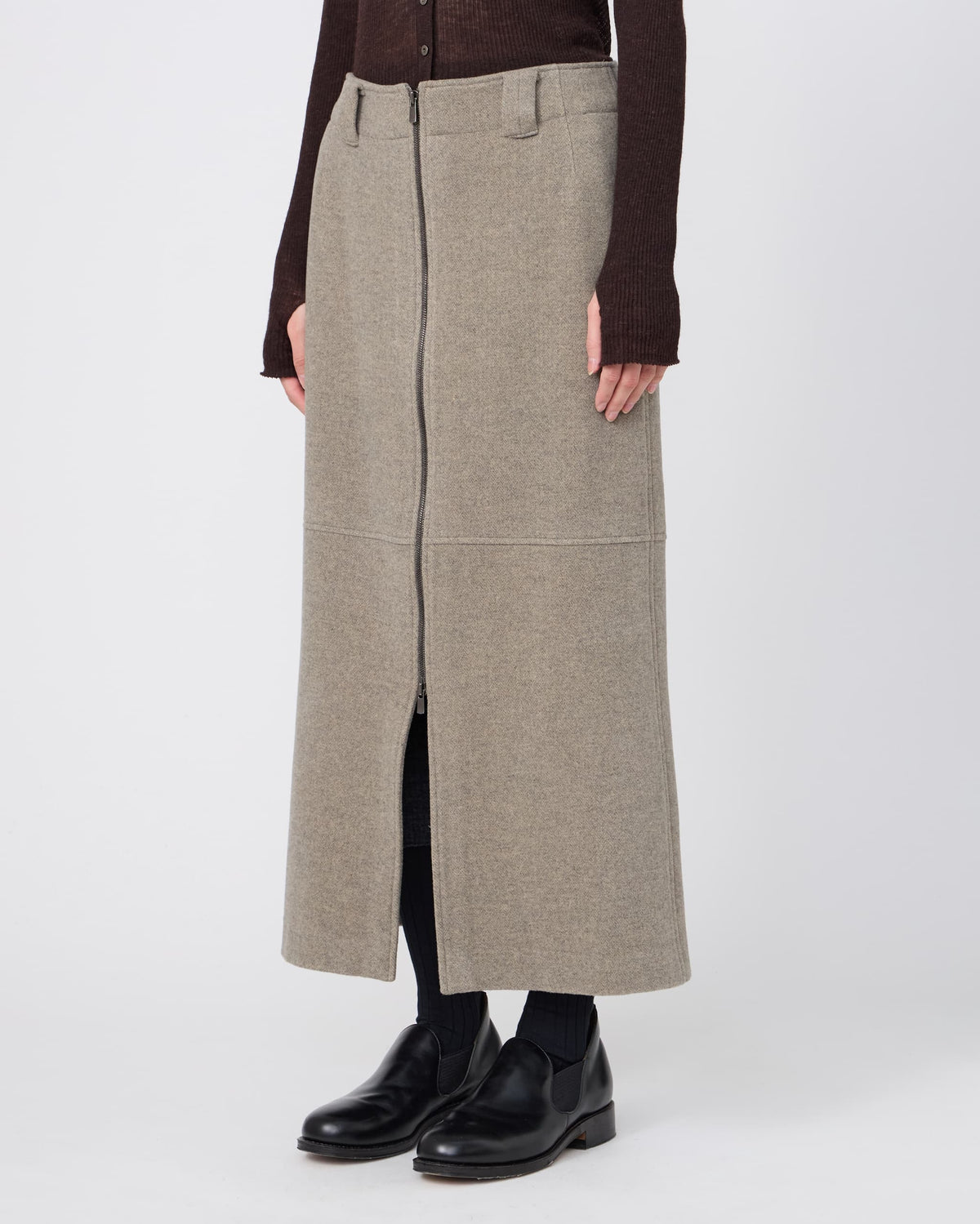 ZIP-UP STRAIGHT SKIRT