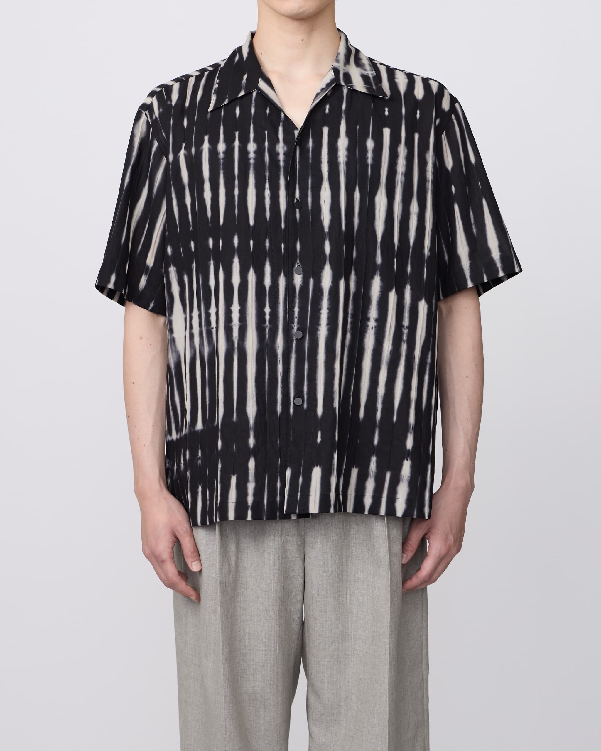 OPEN COLLAR SHORT-SLEEVED SHIRT – IRENISA