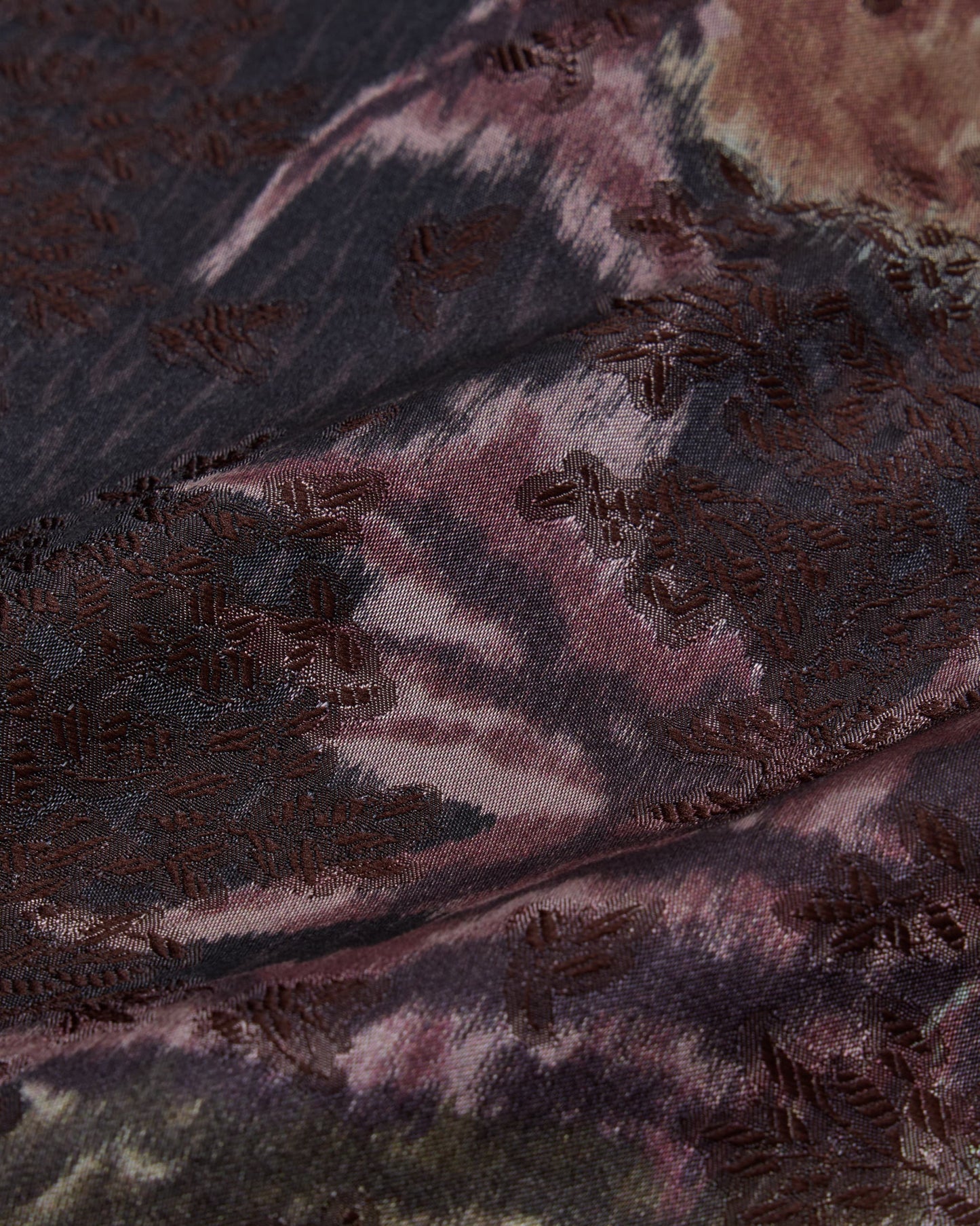 DOUBLE-BREASTED CHESTER COAT