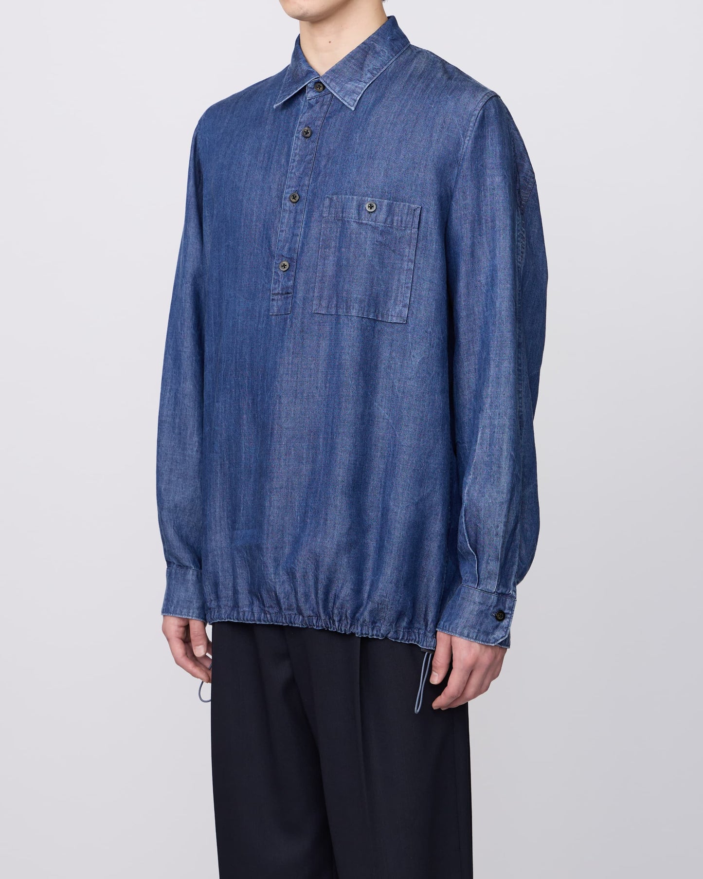 EXTENDED YOKE PULLOVER SHIRT