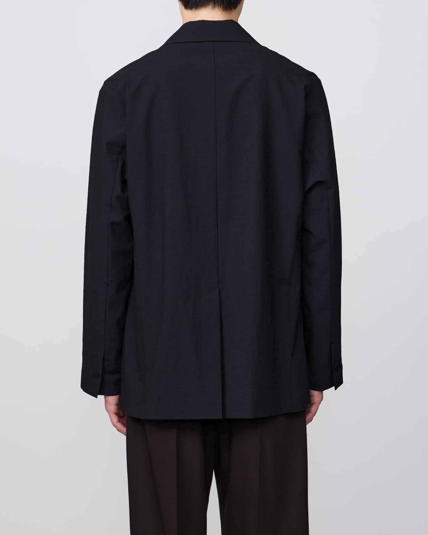 RELAXED SHOULDER JACKET