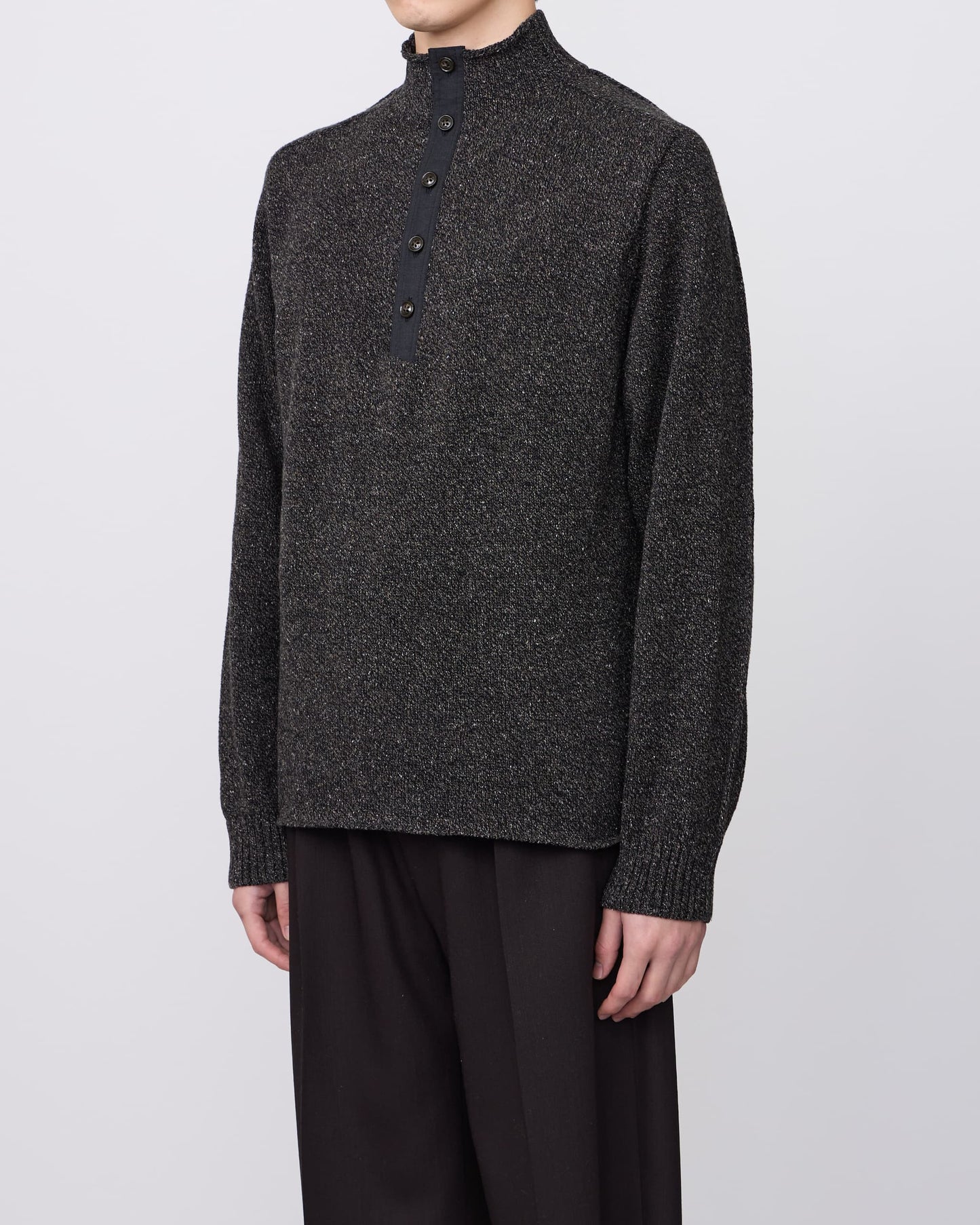 BOTTLE-NECK KNIT PULLOVER