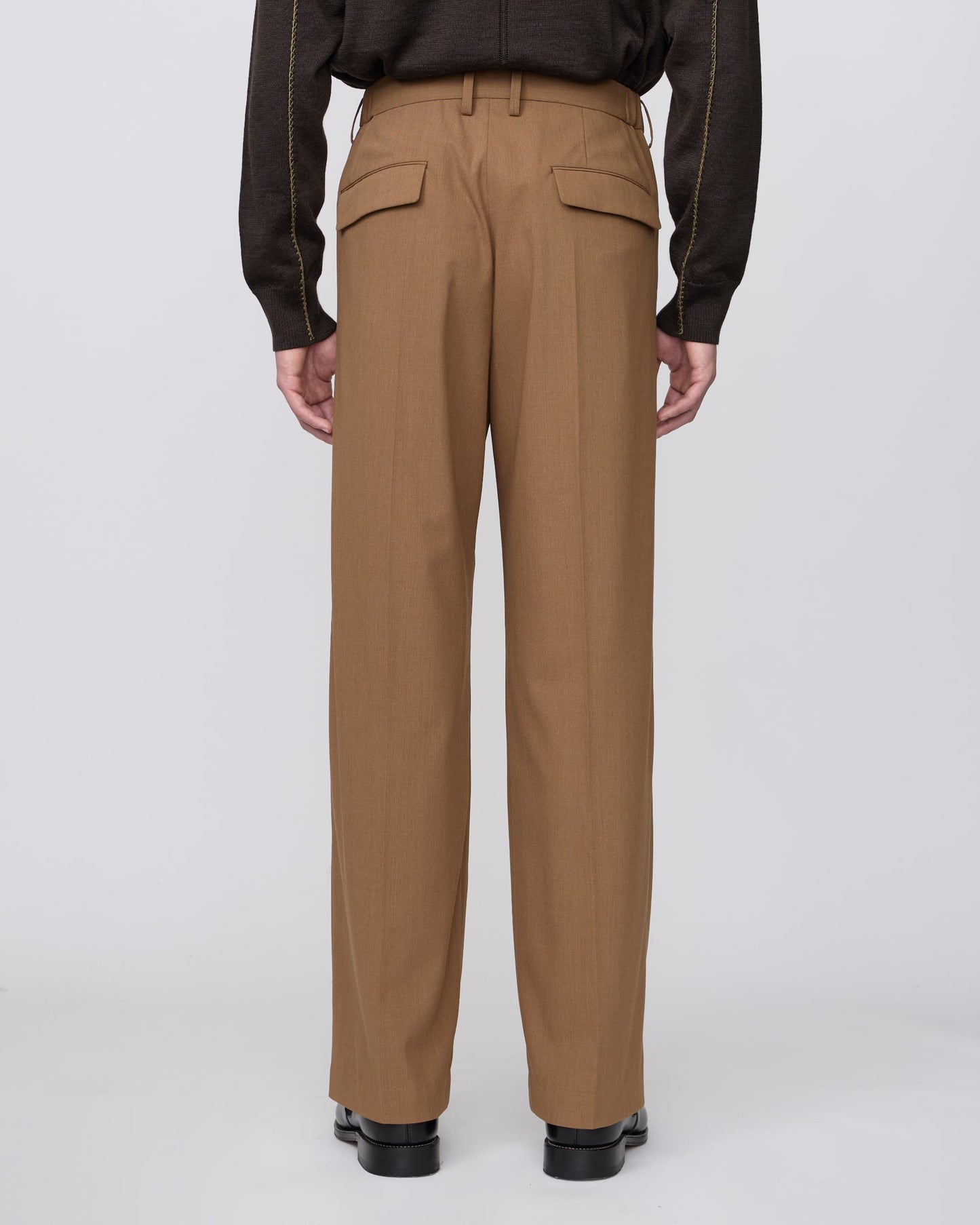 TWO TUCKS WIDE TROUSERS