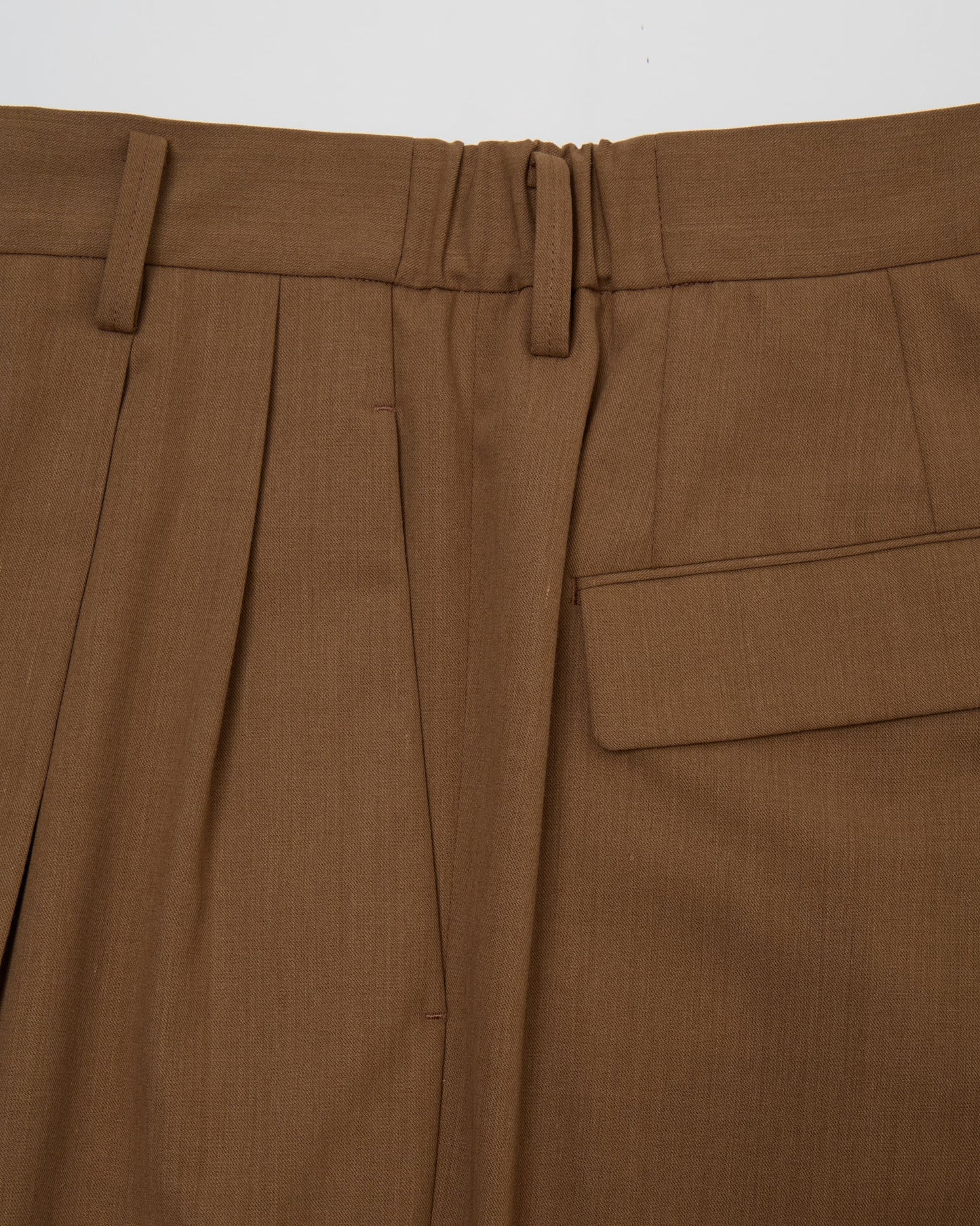 TWO TUCKS WIDE TROUSERS