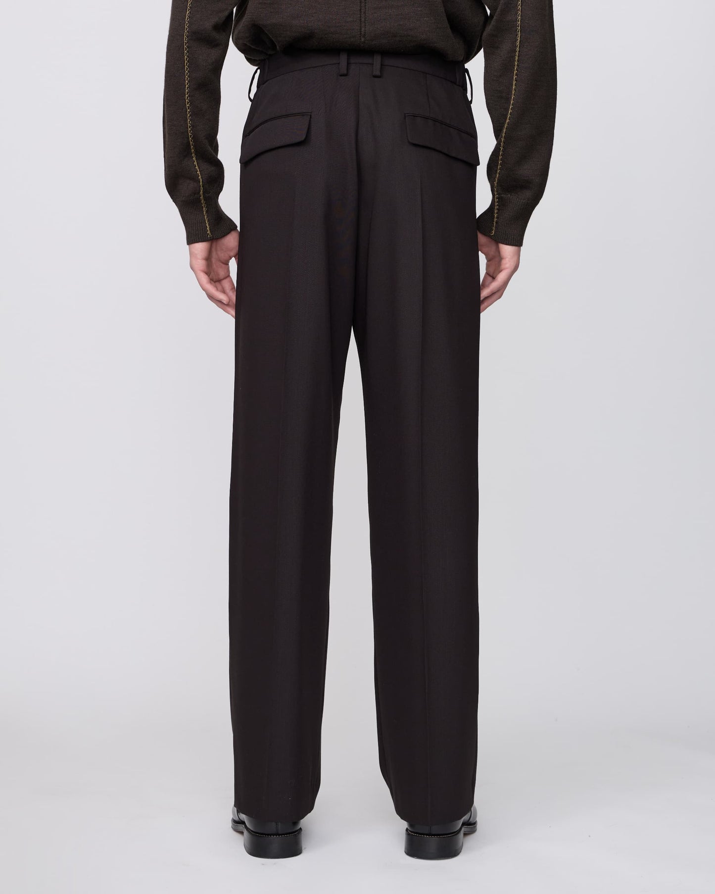 TWO TUCKS WIDE TROUSERS