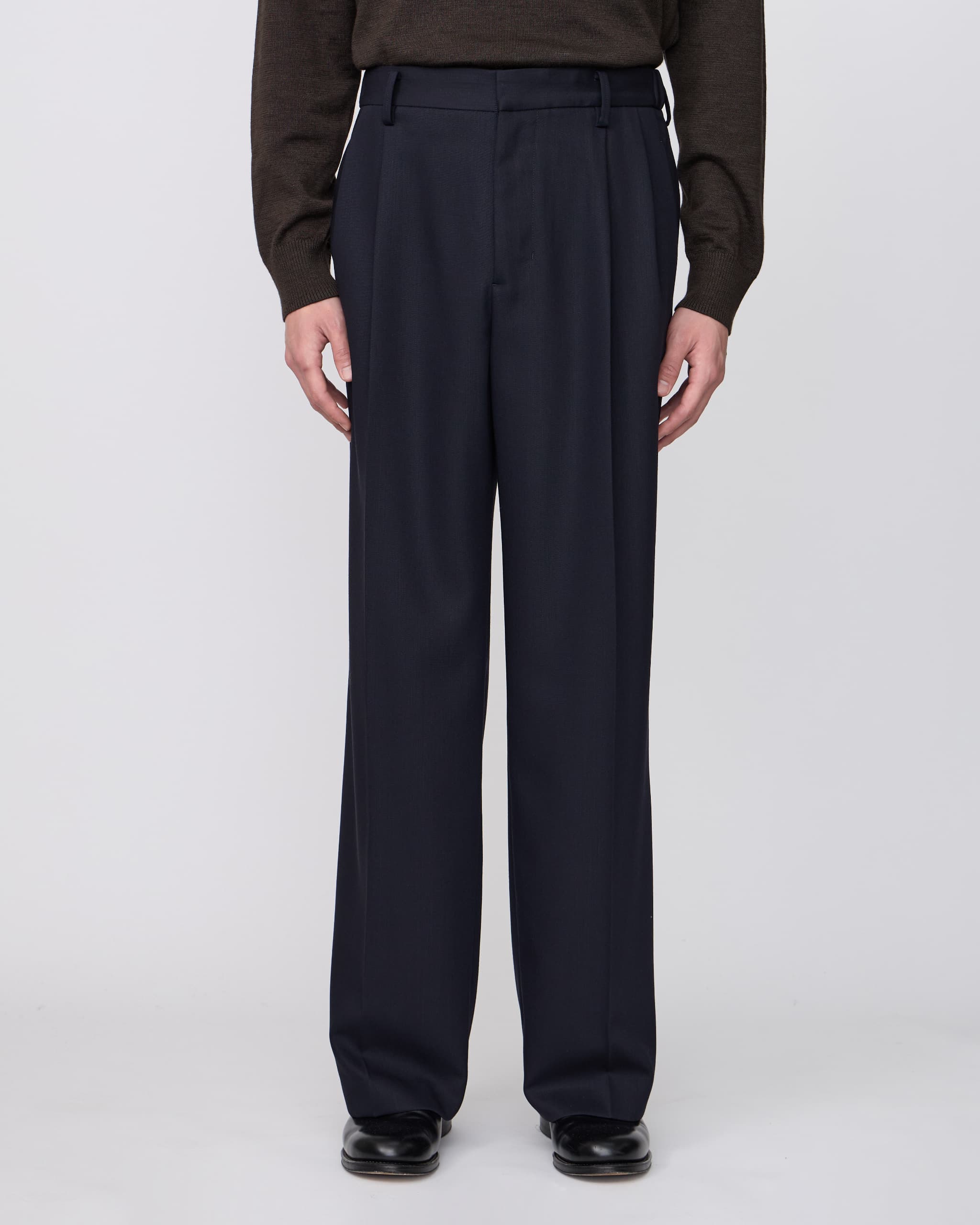 TWO TUCKS WIDE TROUSERS – IRENISA