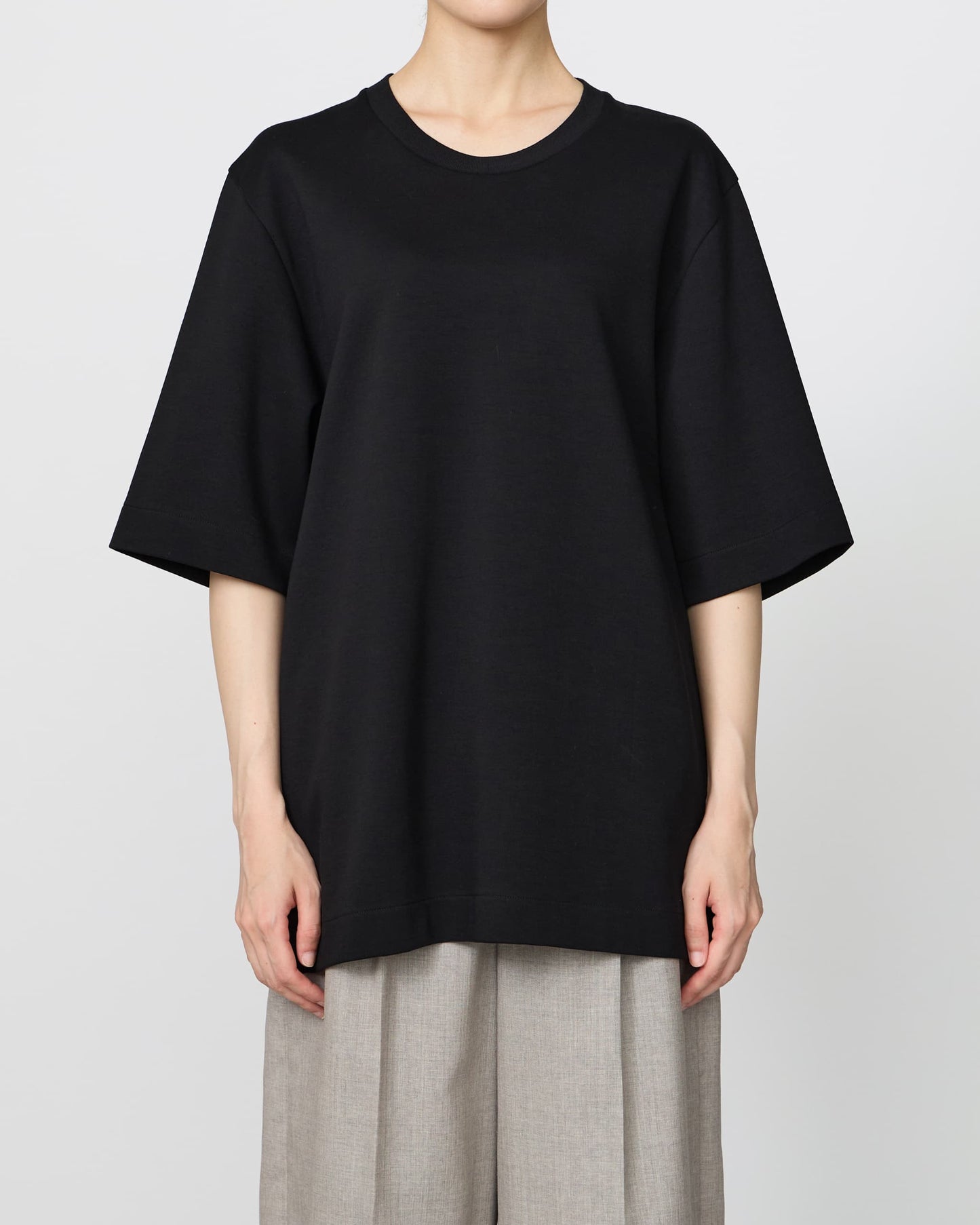 HALF-SLEEVED T-SHIRT