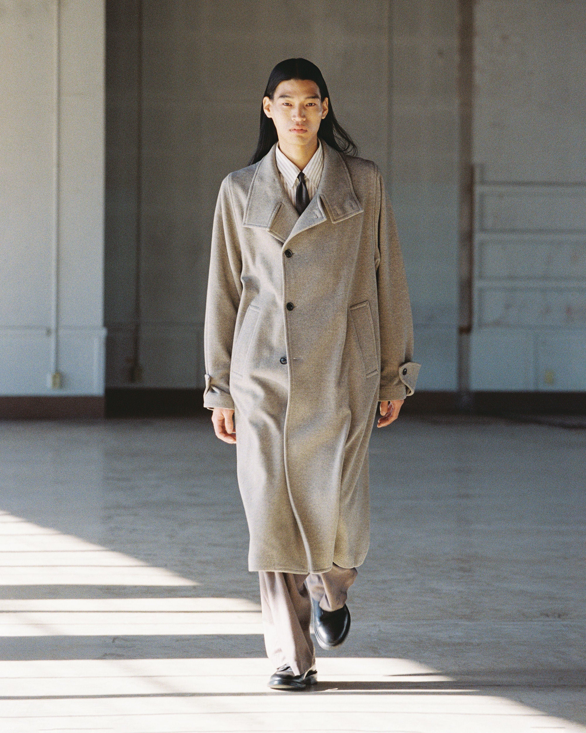 STAND-COLLAR COAT – IRENISA
