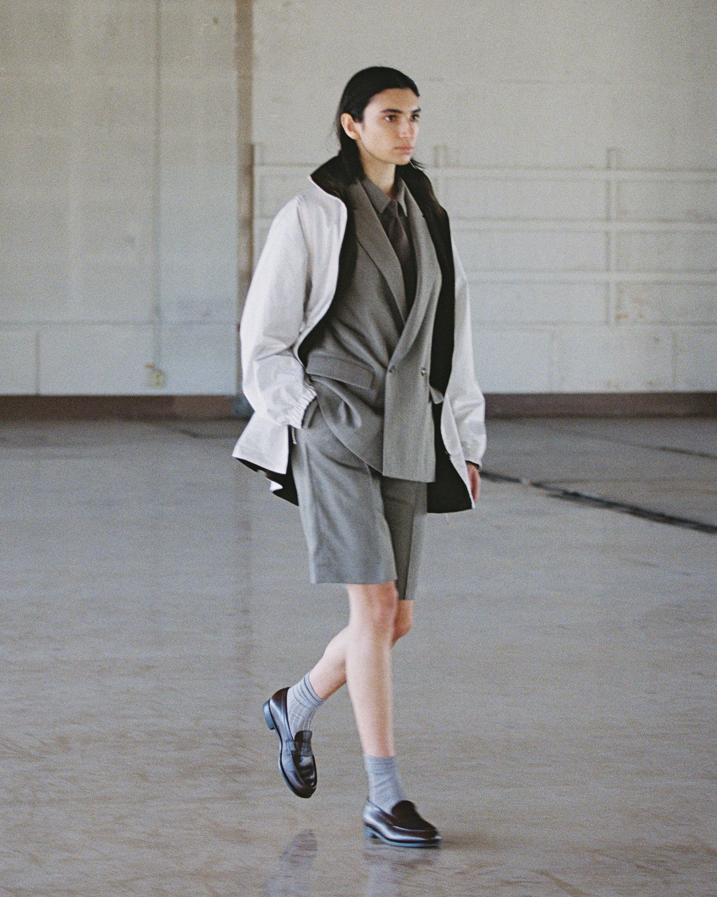 DOUBLE-BREASTED RELAX SHOULDER JACKET