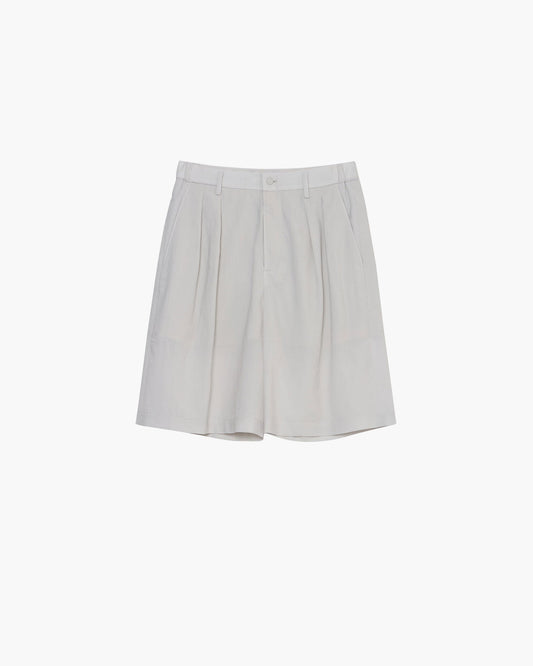 TWO TUCKS WIDE SHORTS