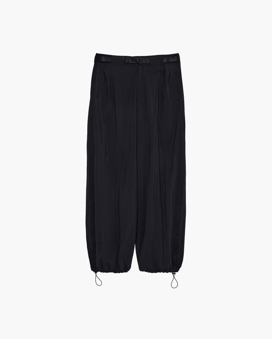 BELTED FORM-CHANGE PANTS